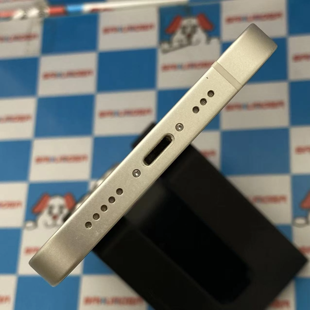 iPhone14 128GB スターライト MPUQ3J/A SIMフリー 美品