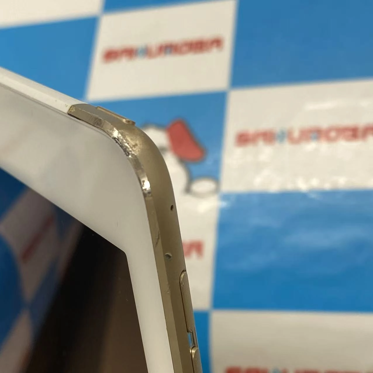 iPad Air 第2世代 Wi-Fi+Cellularモデル 64GB ゴールド MH172J/A SoftBank版 訳あり品