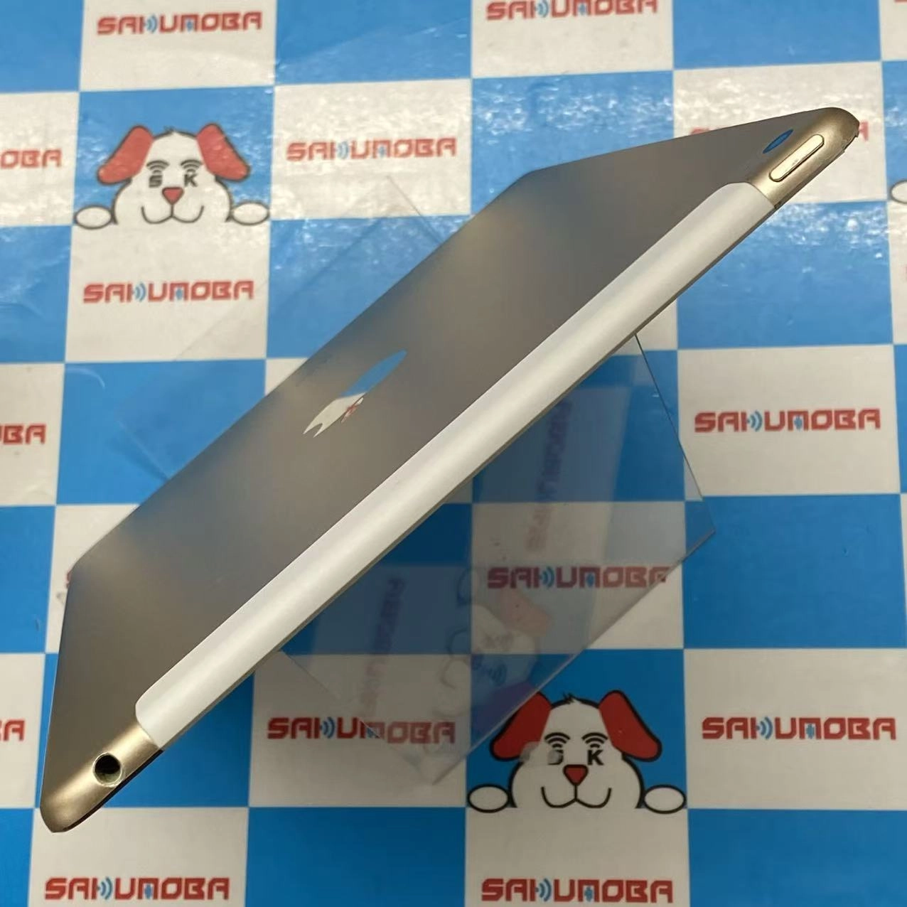 iPad Air 第2世代 Wi-Fi+Cellularモデル 64GB ゴールド MH172J/A SoftBank版 訳あり品