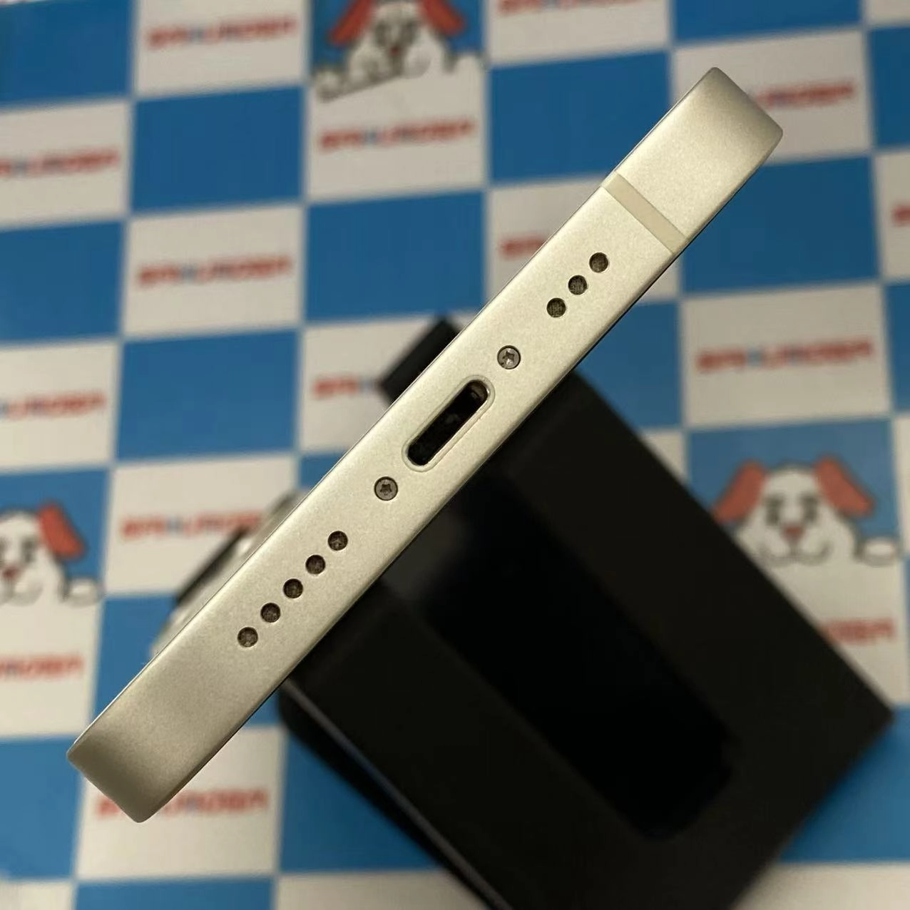 iPhone13 128GB スターライト MLND3J/A docomo版SIMフリー ジャンク品