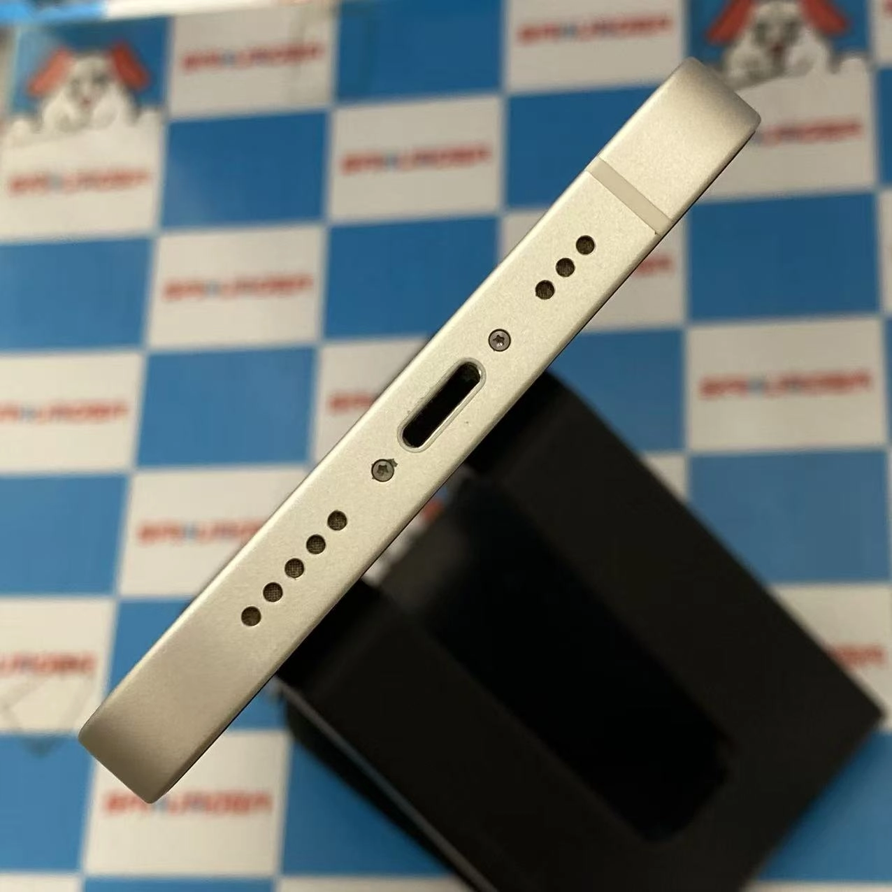 iPhone14 256GB スターライト MPW33J/A SIMフリー 美品