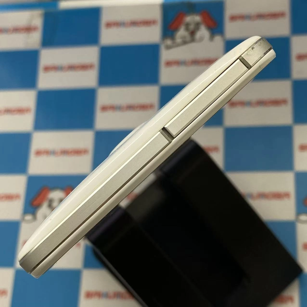 isai 32GB ホワイト LGL22 au版