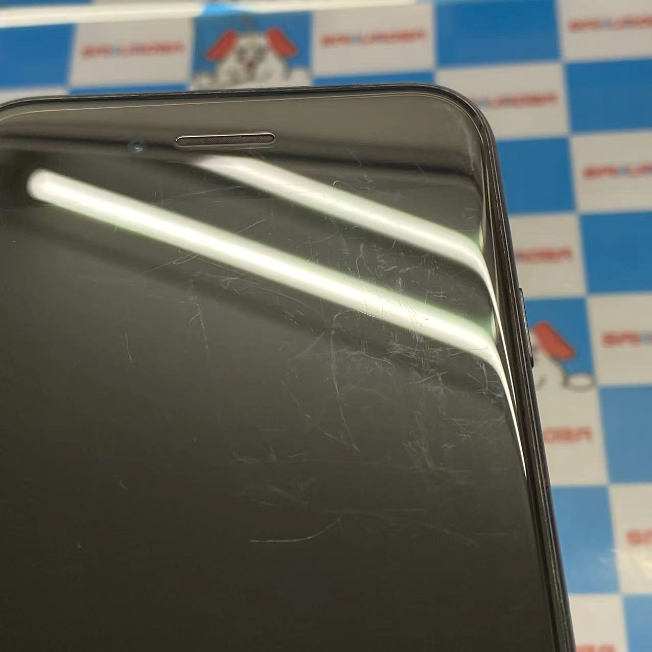 iPhoneSE 第2世代 SIMフリー Apple 256GB ブラック MXVT2J/A SIMフリー au