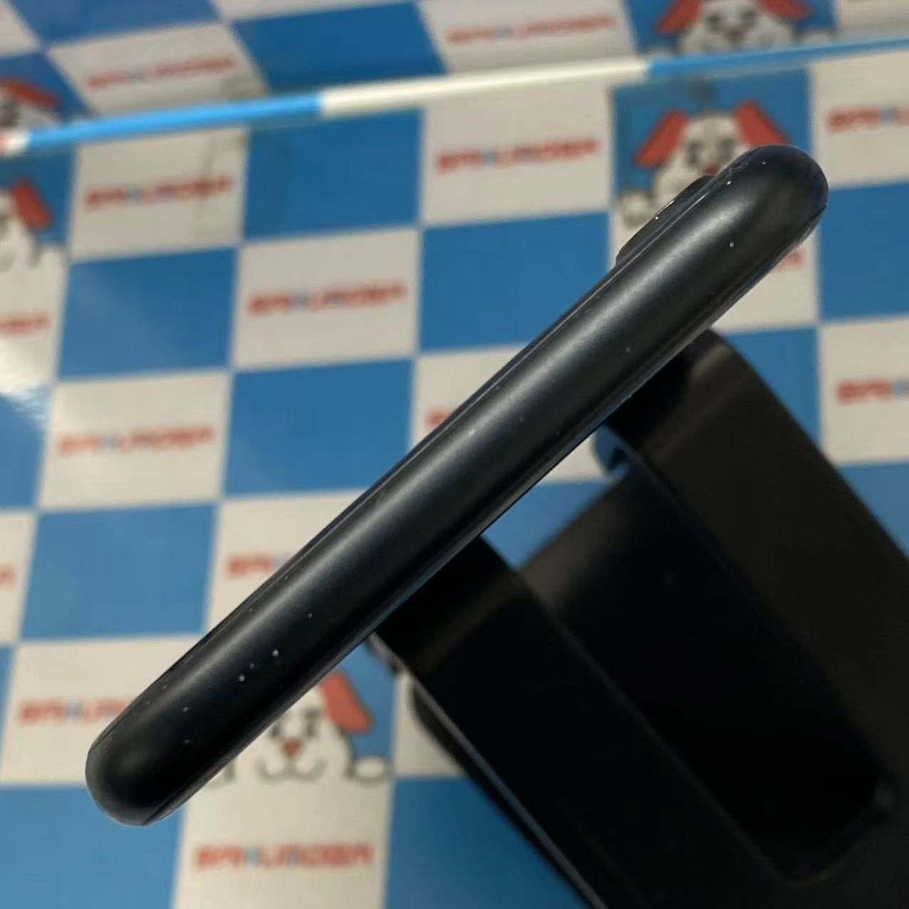 iPhoneSE 第3世代 64GB ミッドナイト MMYC3J/A Apple版SIMフリー