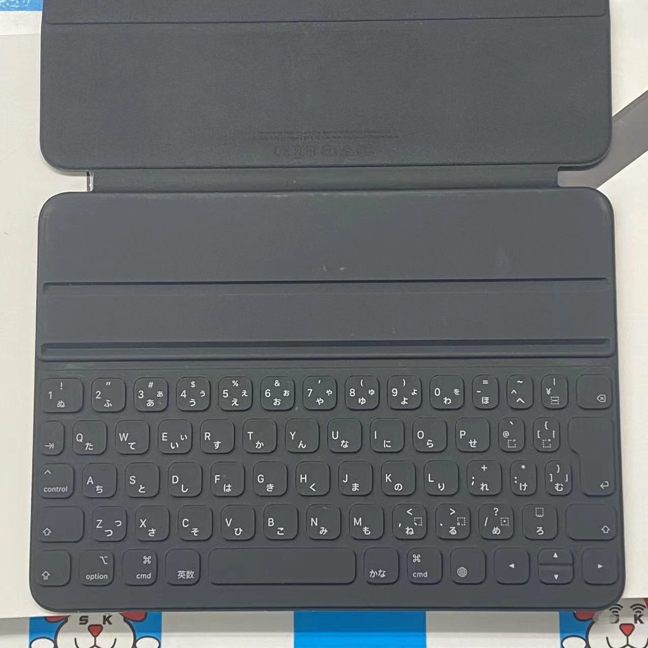 Smart Keyboard Folio 11インチ 第2世代 ** * MXNK2J/A