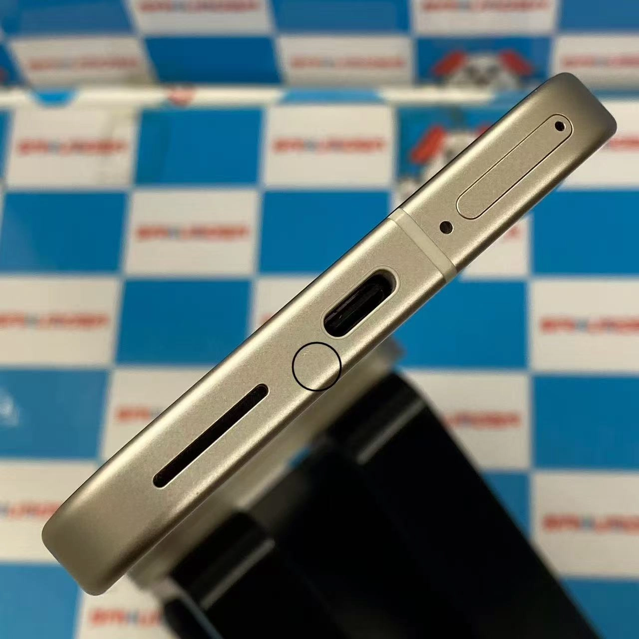 Google Pixel 9 12GB/128GB Porcelain G1B60 ストア版SIMフリー 美品