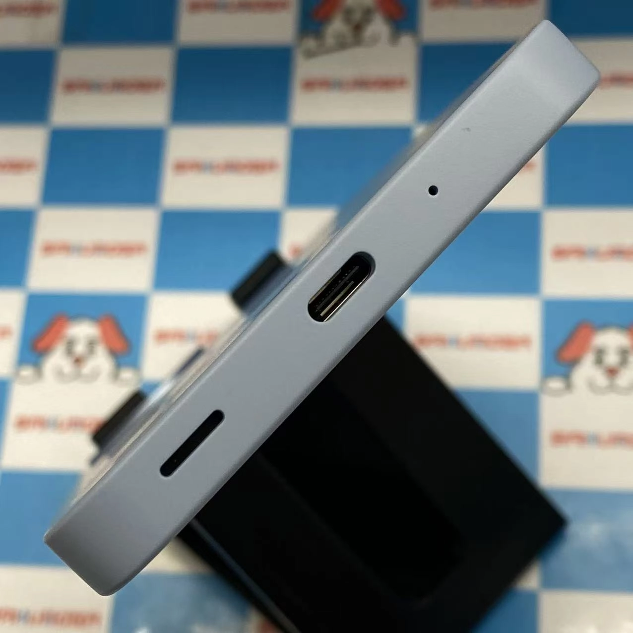 AQUOS wish4 4GB/64GB ブラック A402SH 楽天モバイル版SIMフリー新品同様