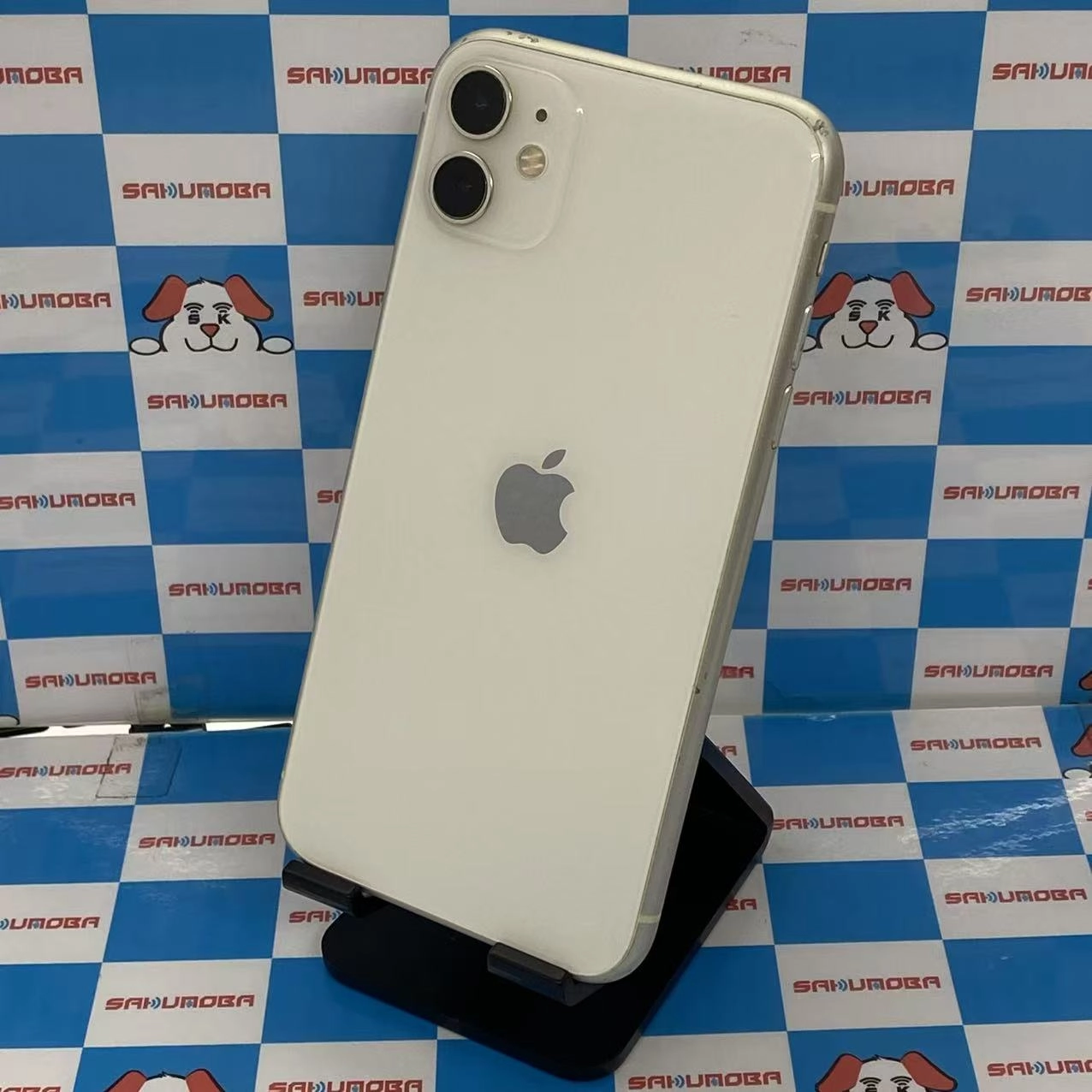 iPhone11 256GB ホワイト MWM82J/A docomoジャンク品