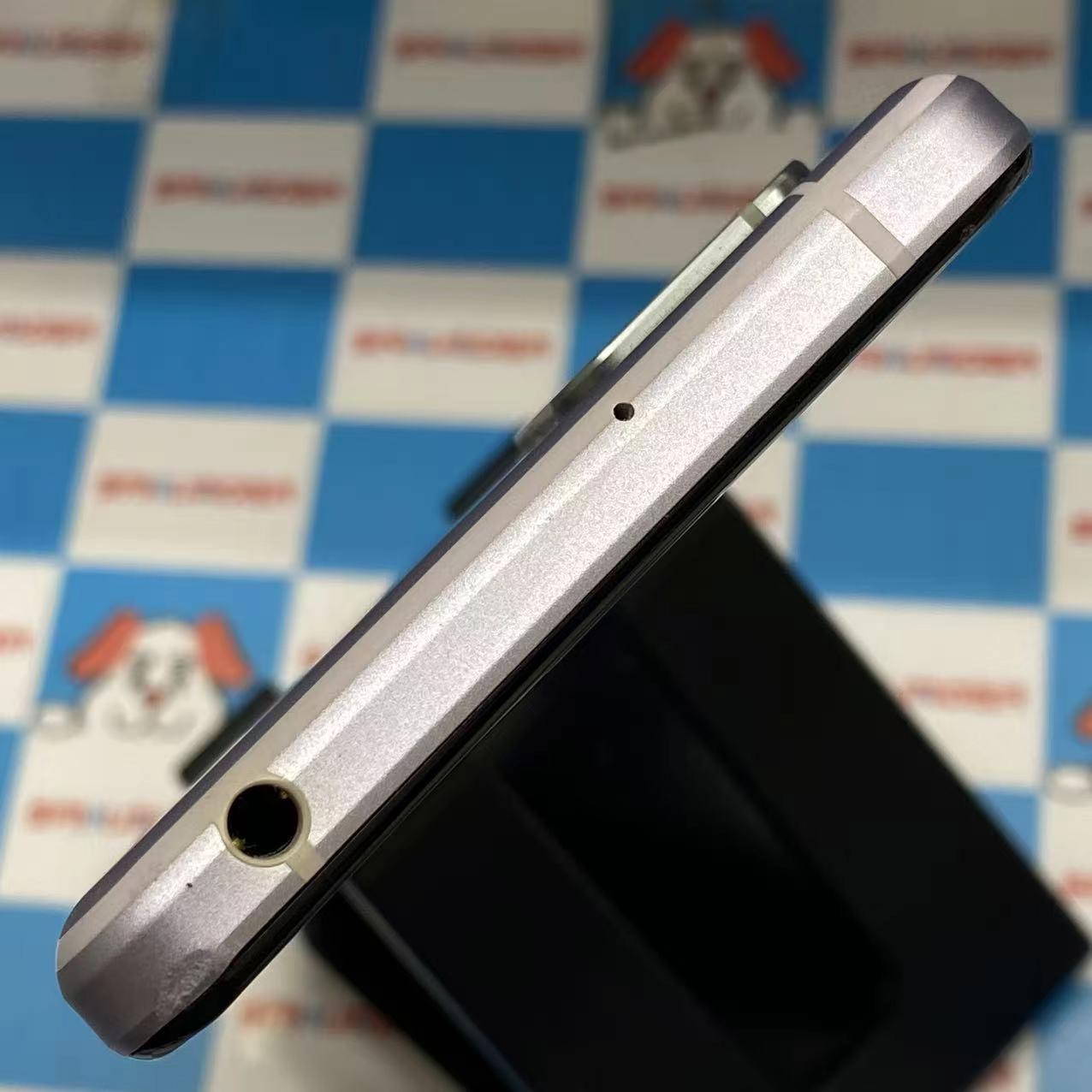 AQUOS sense5G 4GB/64GB ライラック SH-53A docomo版SIMフリー訳あり品