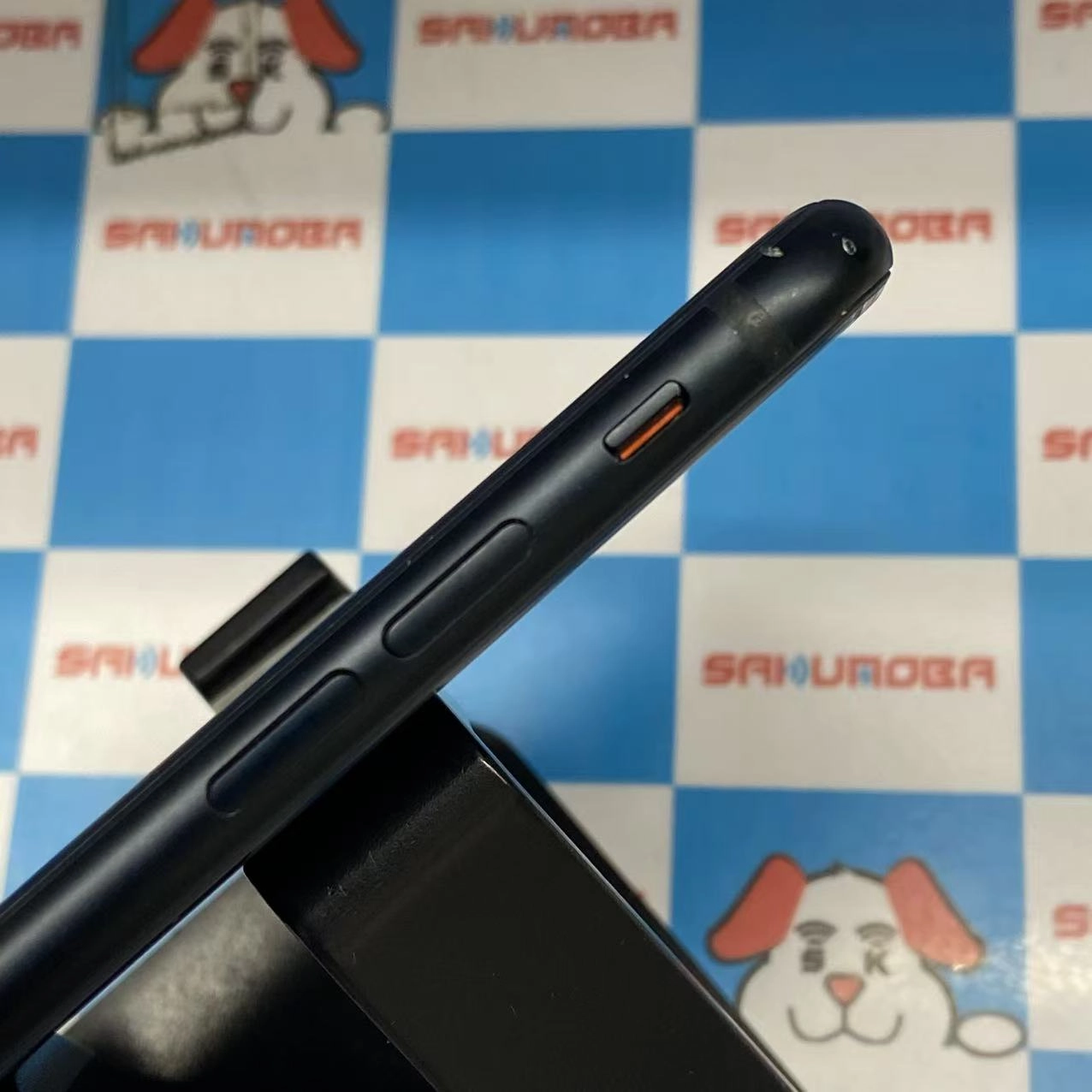 iPhoneSE 第3世代 64GB ミッドナイト MMYC3J/A SoftBank版SIMフリー訳あり品