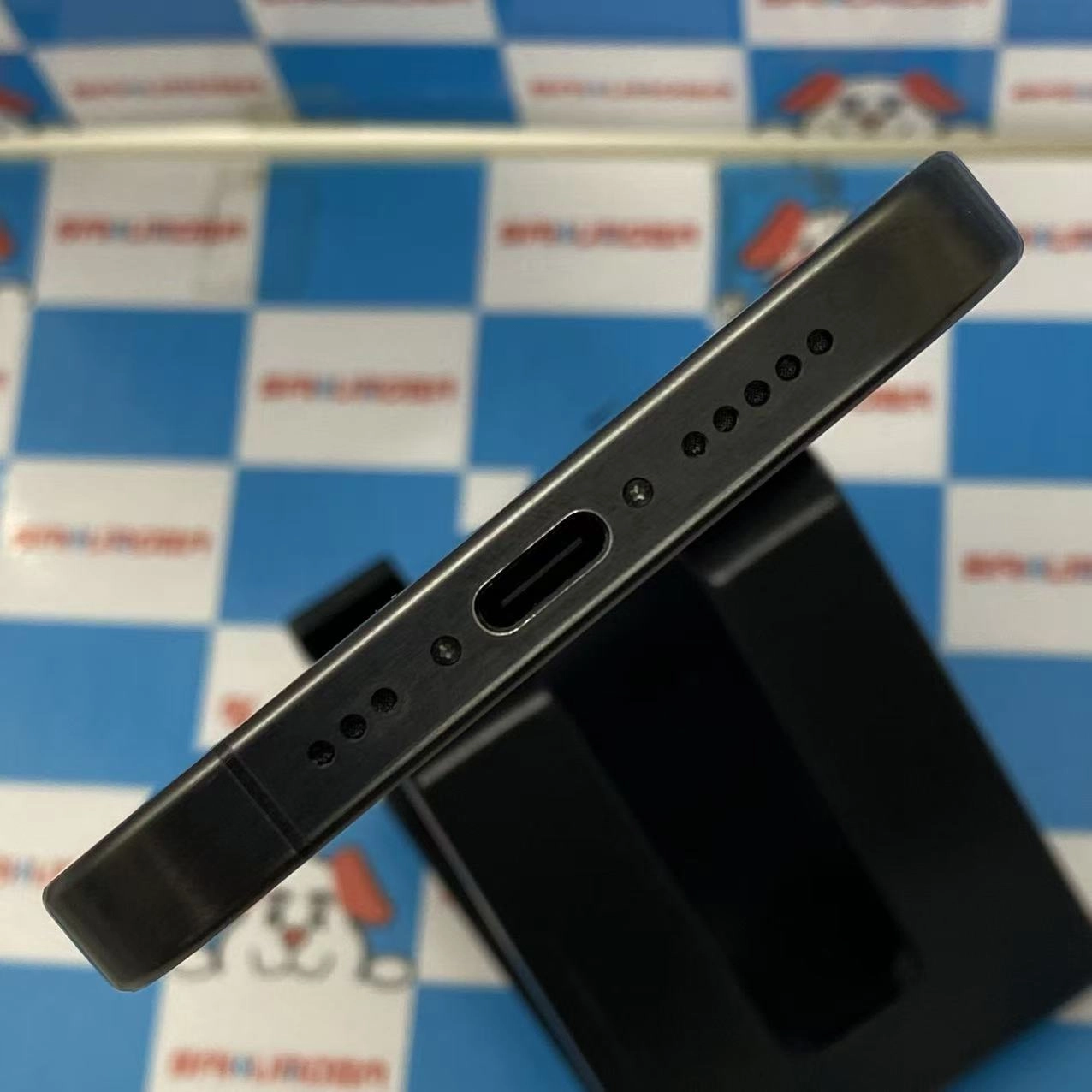 iPhone15 Pro 256GB ブラックチタニウム MTUC3J/A SIMフリー美品