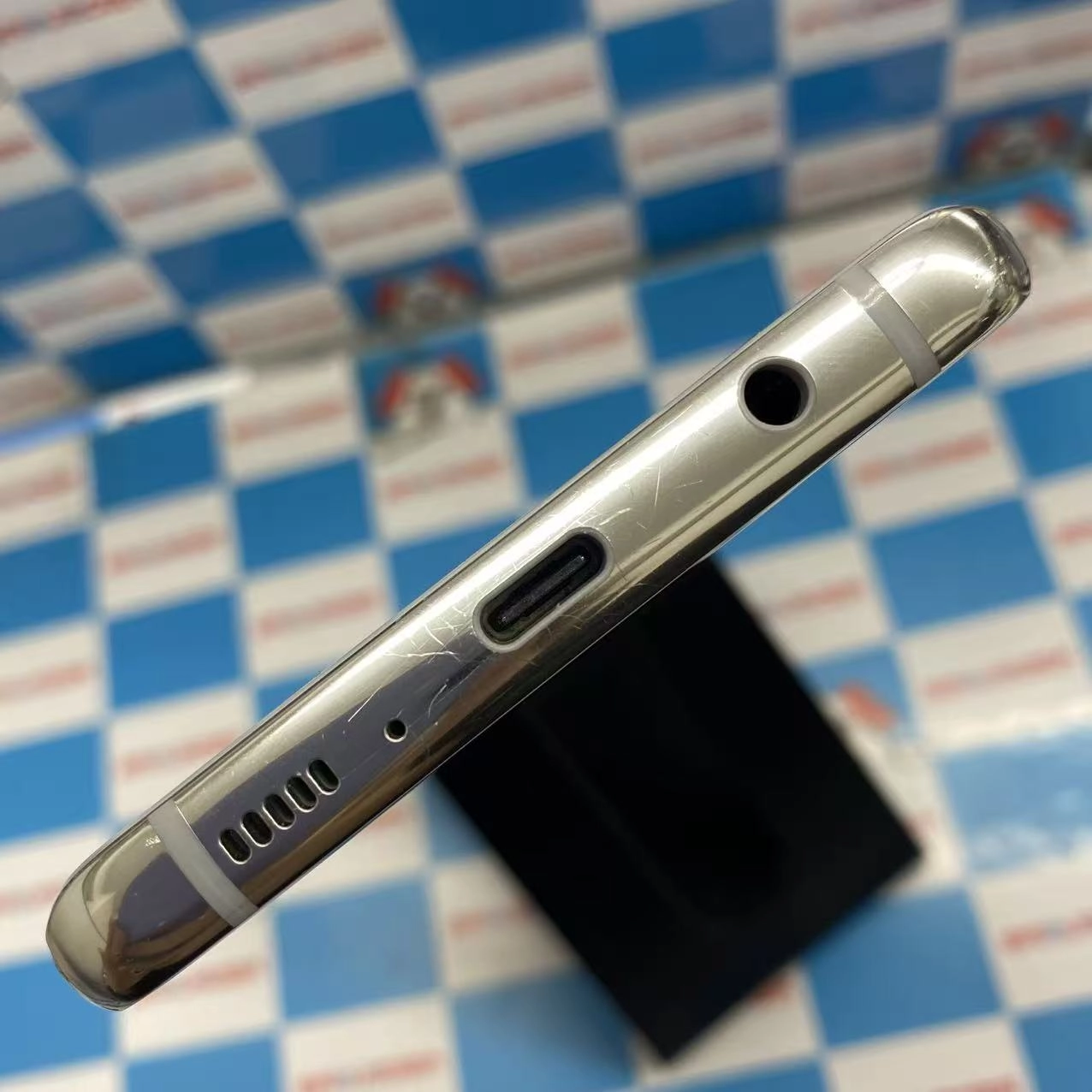 Galaxy A51 5G 6GB/128GB プリズムブリックスホワイト SC-54A docomo版SIMフリー