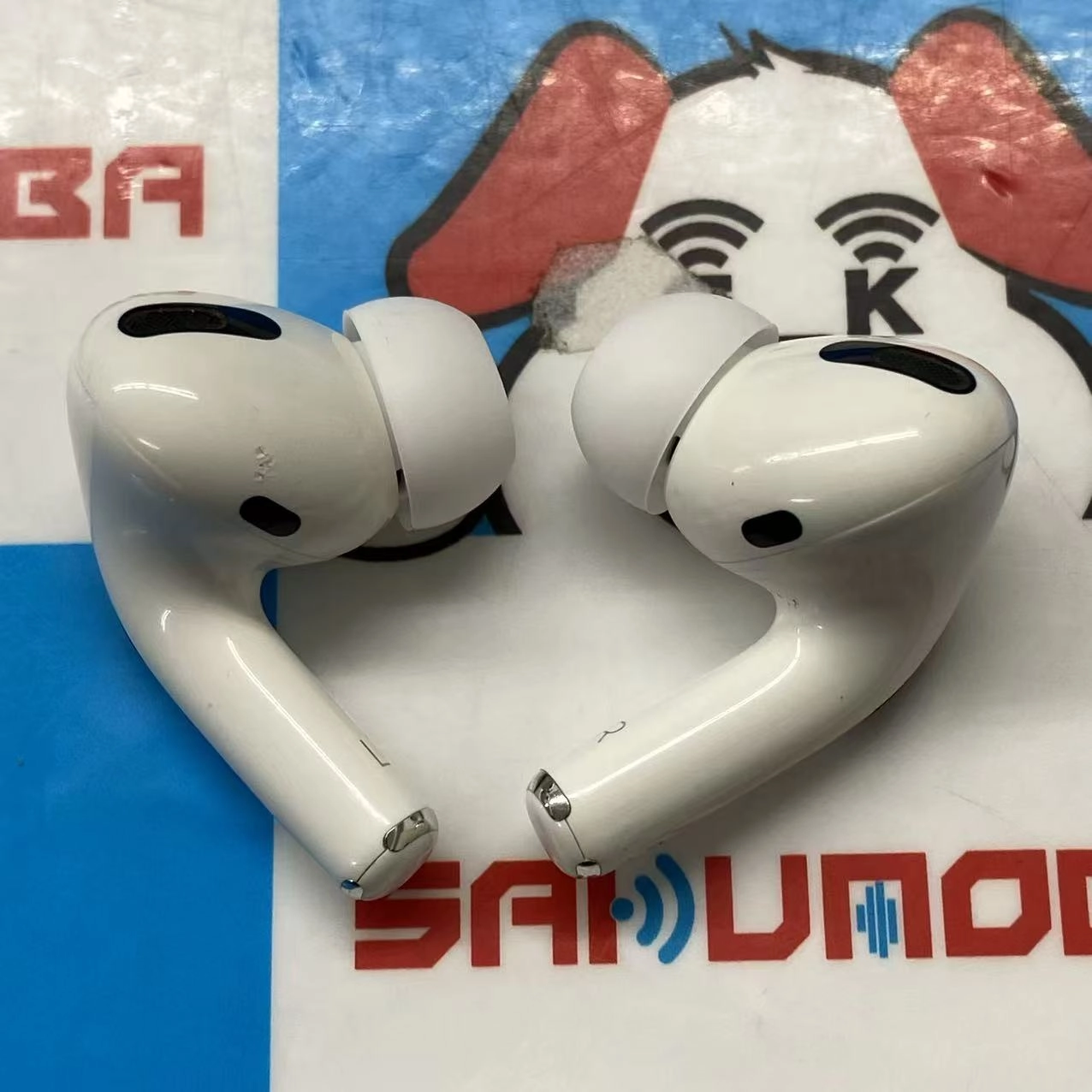 AirPods Pro 第1世代 2019年モデル ホワイト MWP22J/A ジャンク品