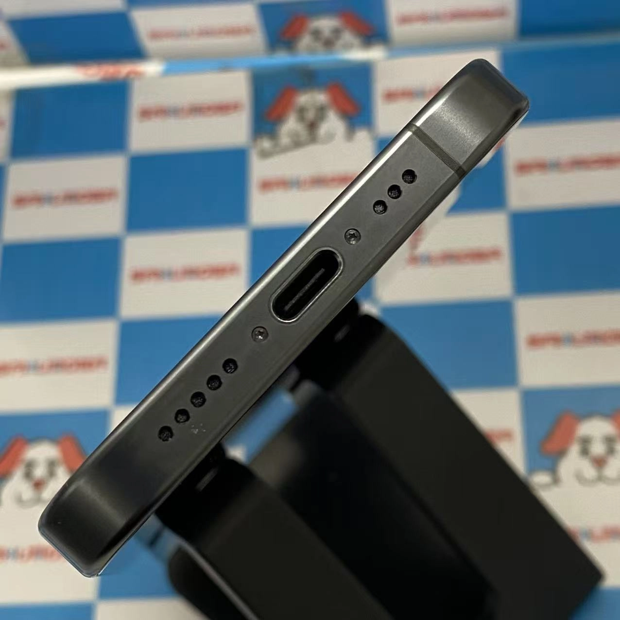 iPhone15 Pro 128GB ブラックチタニウム NTU73J/A SIMフリー 美品