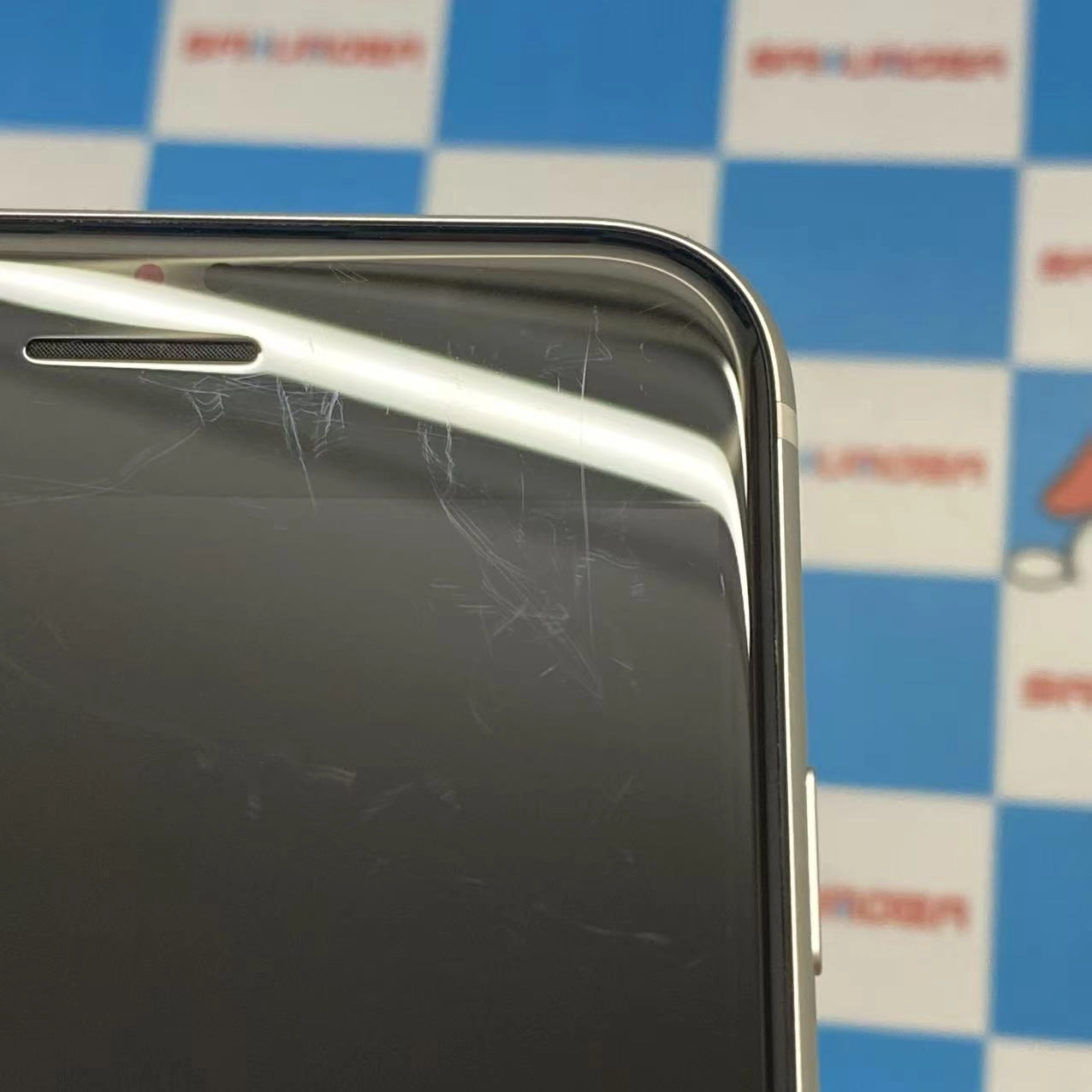 掘り出し物コーナー iPhoneSE 第3世代 SoftBank Apple 64GB MMYD3J/A