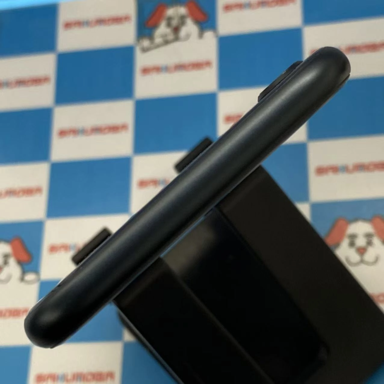 掘り出し物コーナー iPhoneSE 第3世代 64GB MMYC3J/A docomo ジャンク品