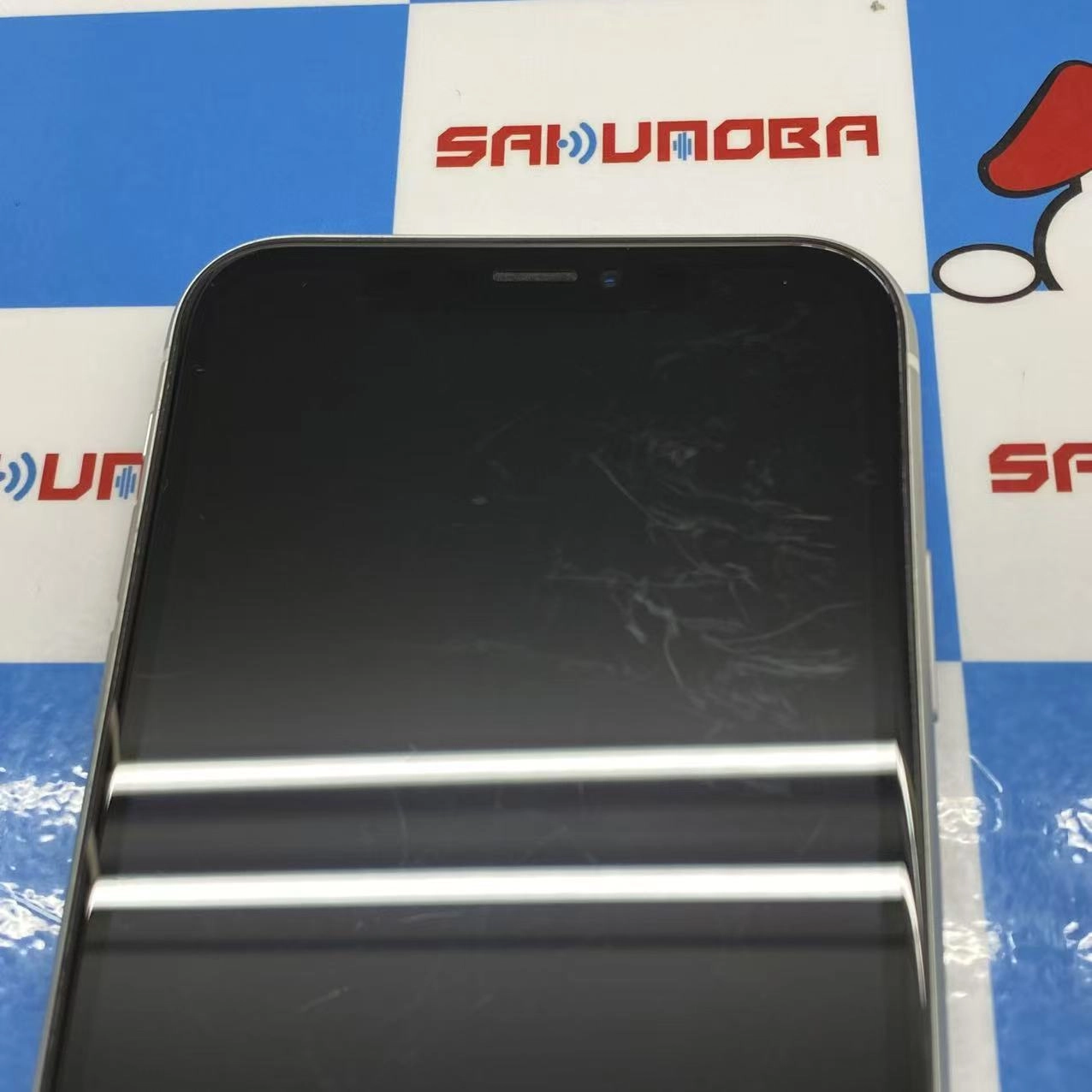 iPhoneXR 256GB ホワイト MT0W2J/A AU版SIMフリー