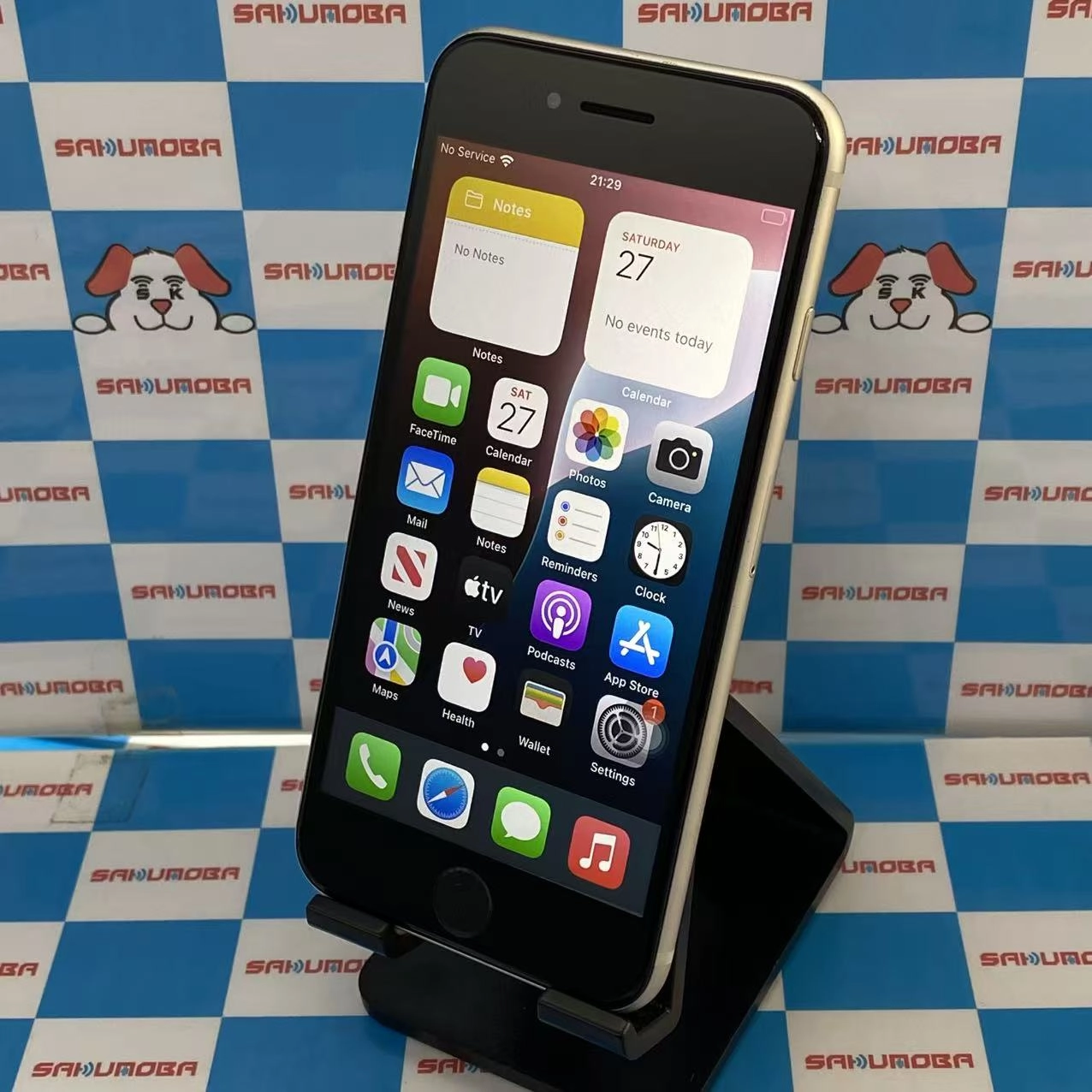 iPhoneSE 第3世代 128GB スターライト MMYG3J/A AU版SIMフリー 美品