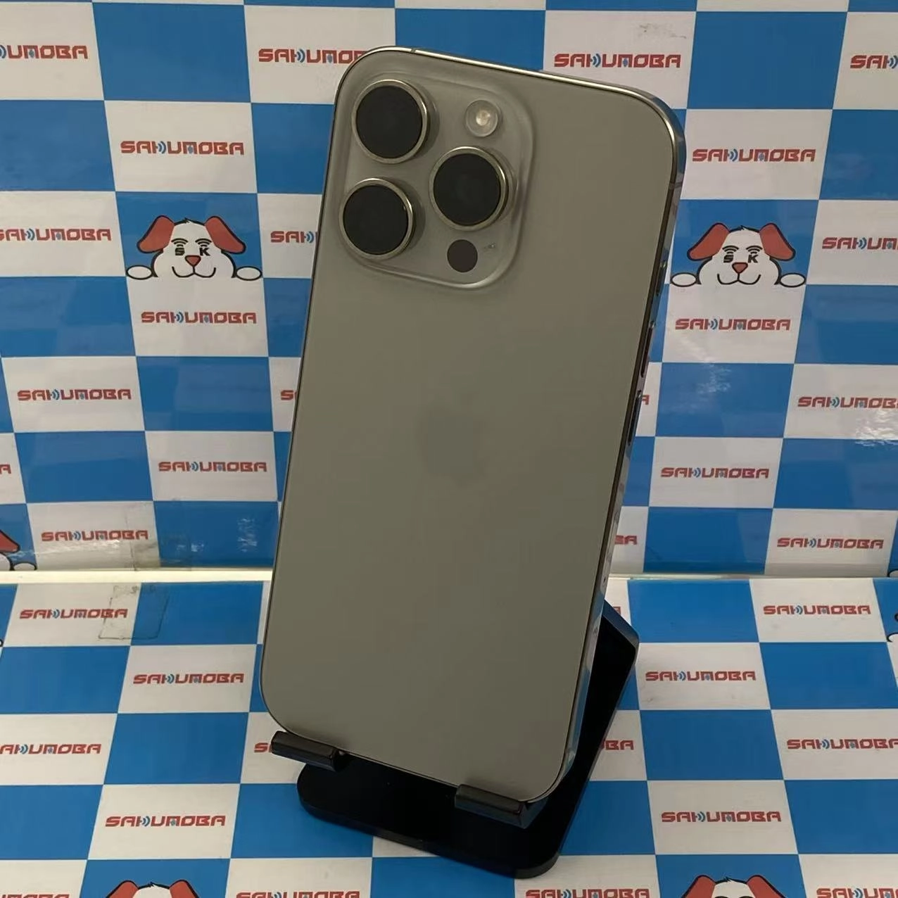 iPhone16 Pro 1TB ナチュラルチタニウム MYNC3J/A docomo版SIMフリー美品