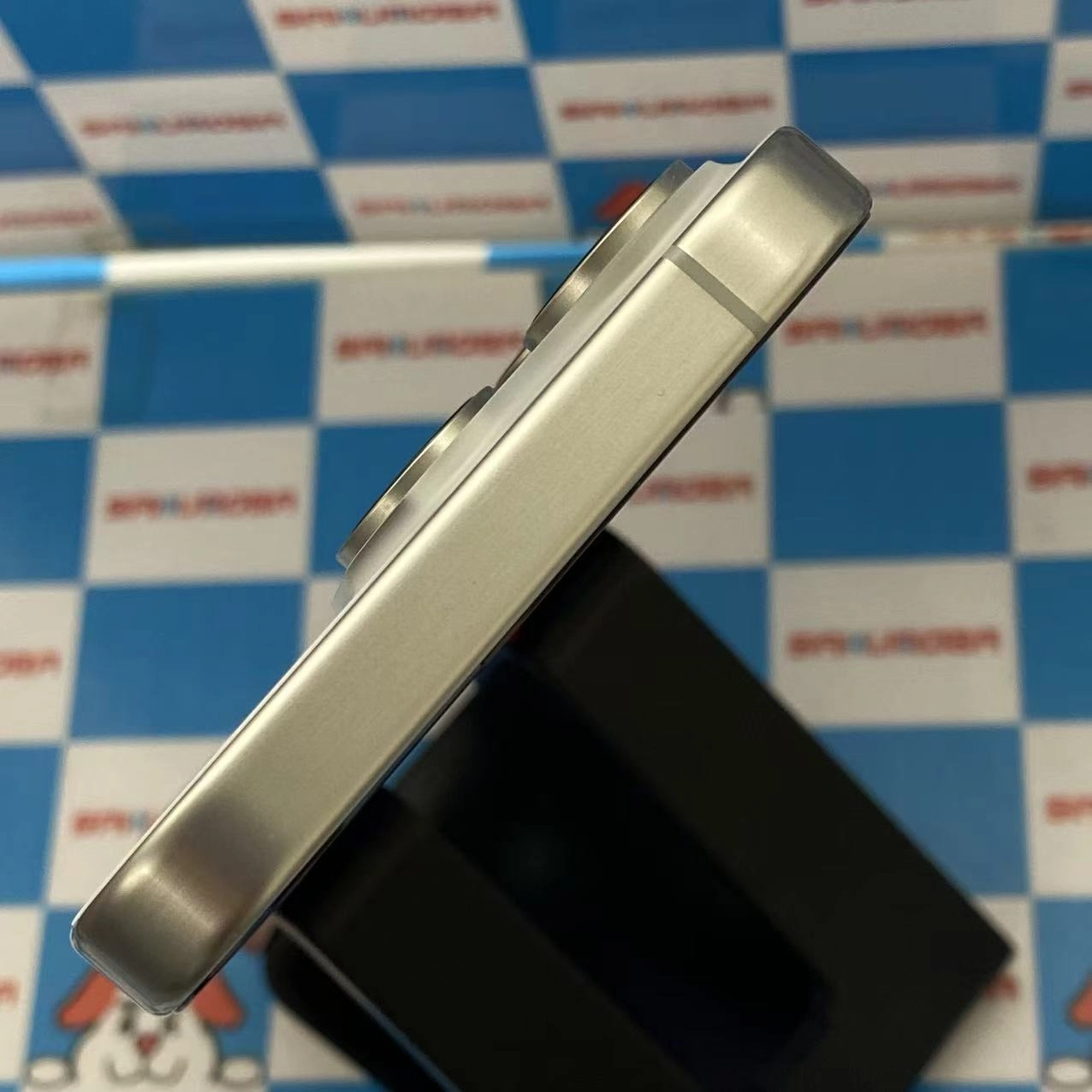 iPhone15 Pro 128GB ホワイトチタニウム MTU83J/A AU版SIMフリー 美品 au