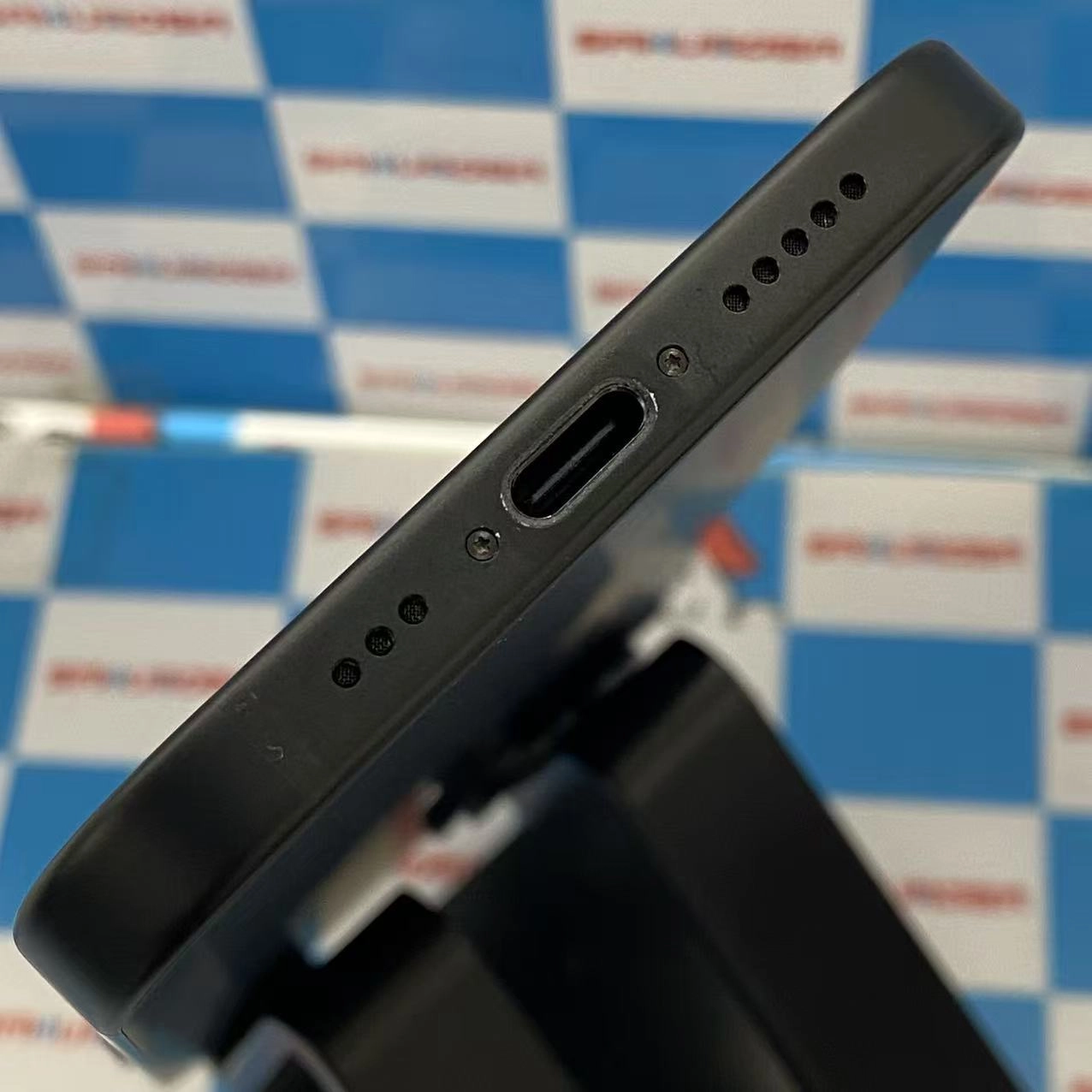 iPhone15 256GB ブラック MTMN3J/A Apple版SIMフリー