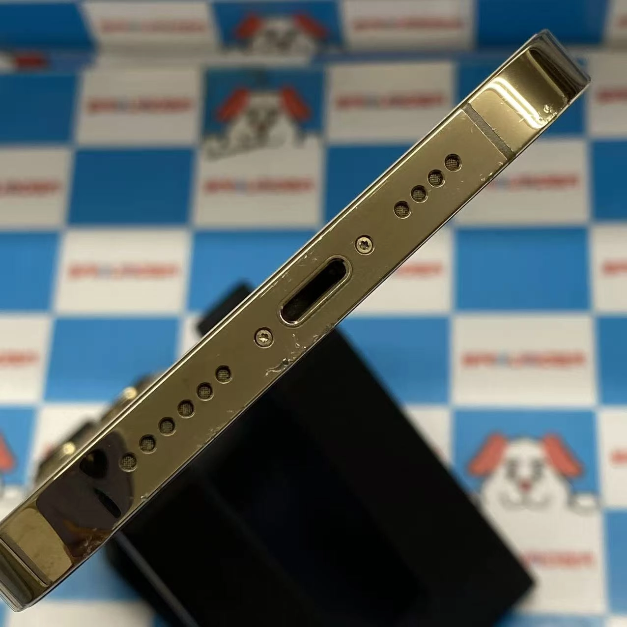 iPhone12 Pro Max 256GB ゴールド MGD13J/A SIMフリージャンク品