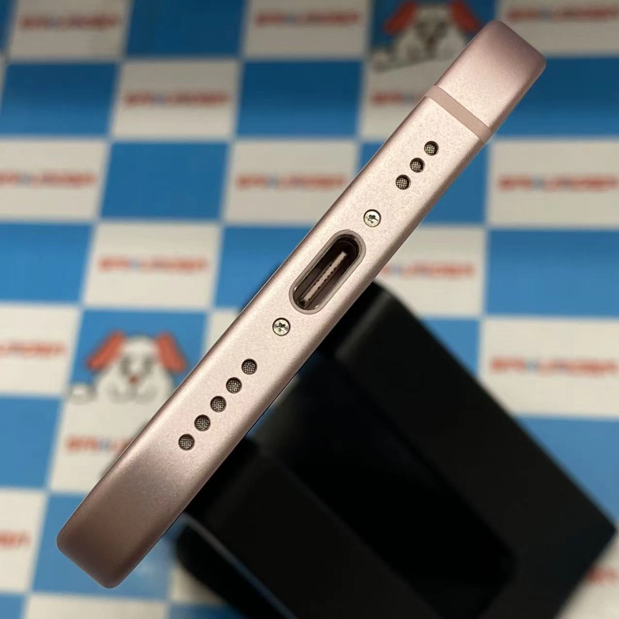 iPhone15 128GB ピンク NTMJ3J/A AU版SIMフリー新品同様