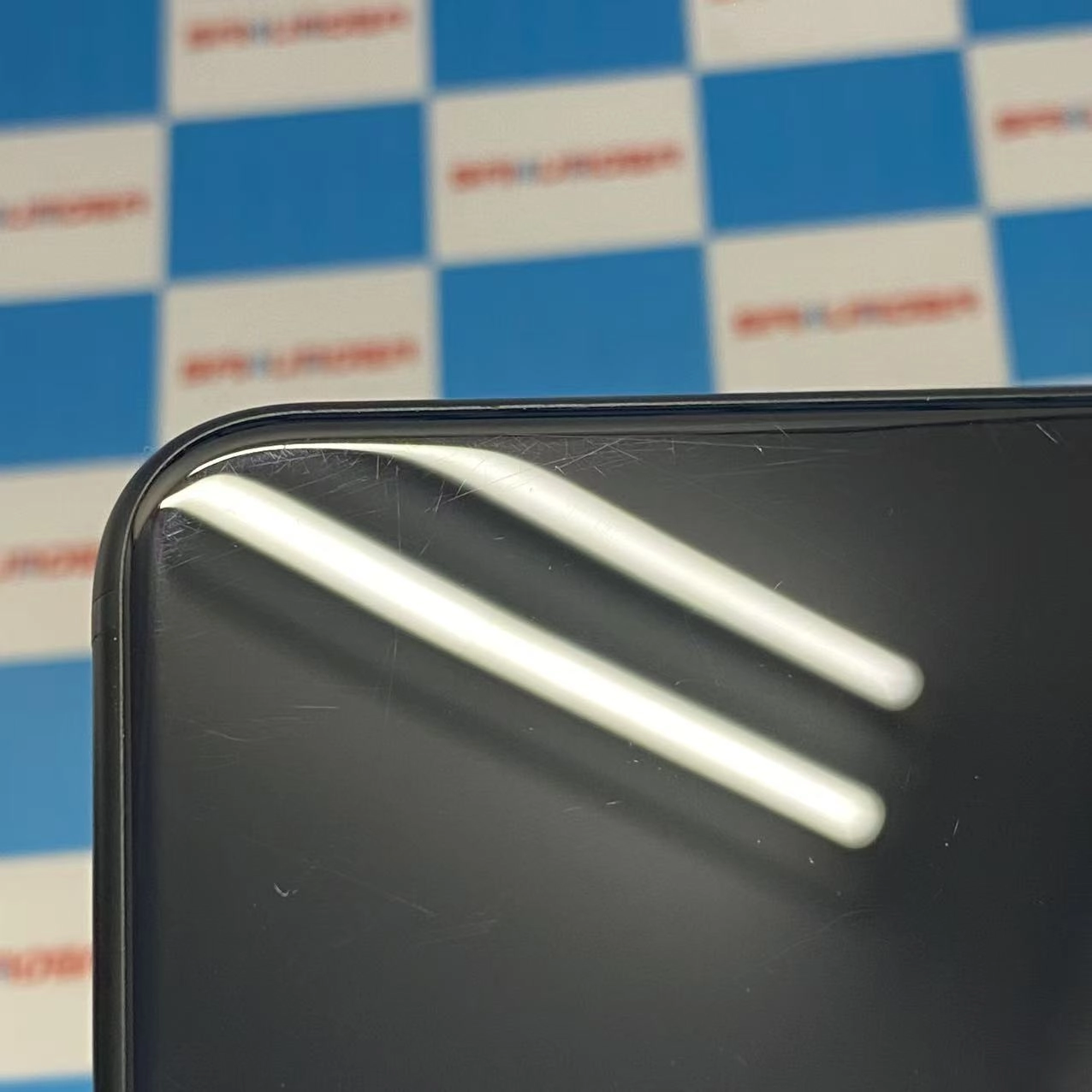 iPhoneSE 第3世代 64GB ミッドナイト MMYC3J/A au版SIMフリー