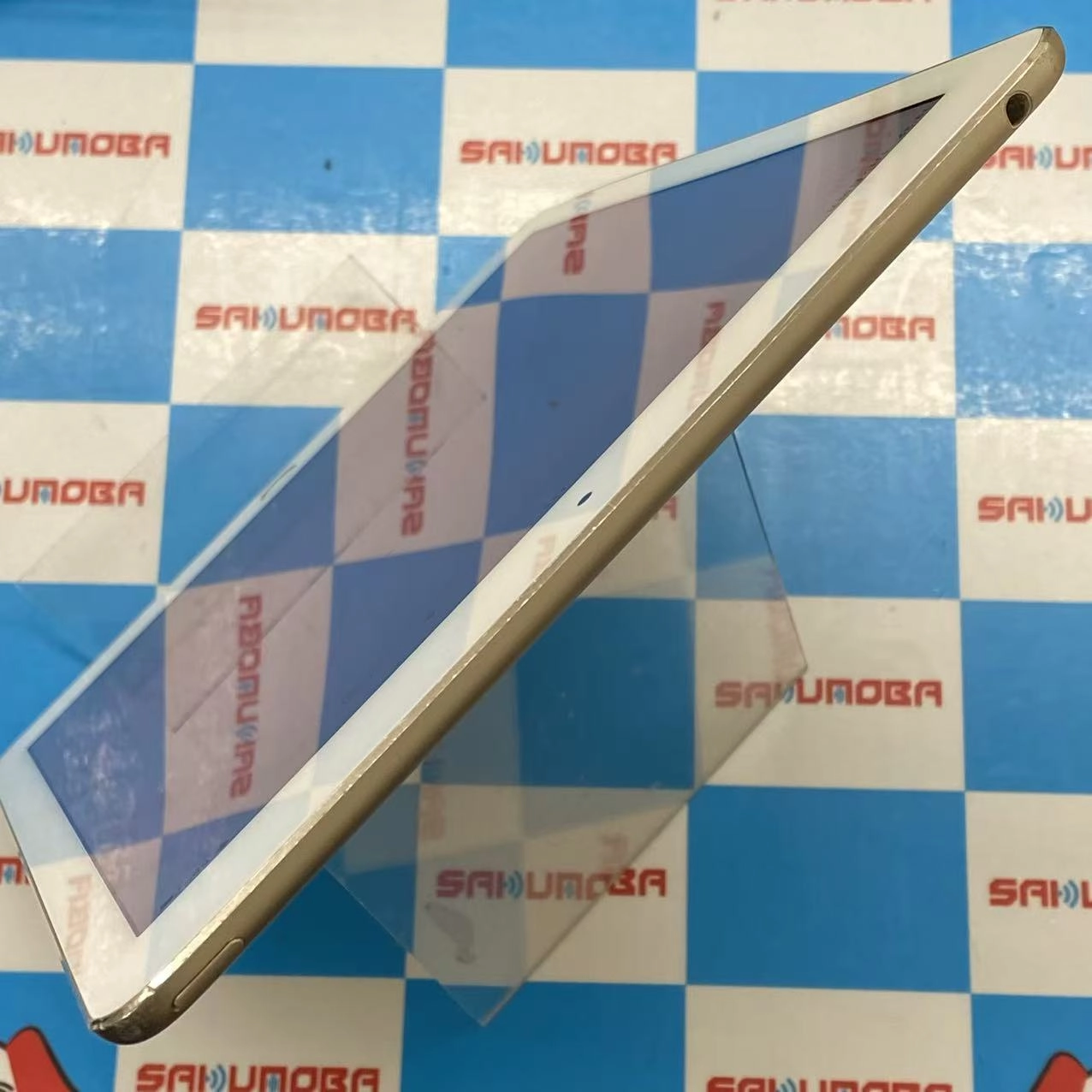 iPad Air 第2世代 Wi-Fiモデル 64GB ゴールド MH182J/A 訳あり品