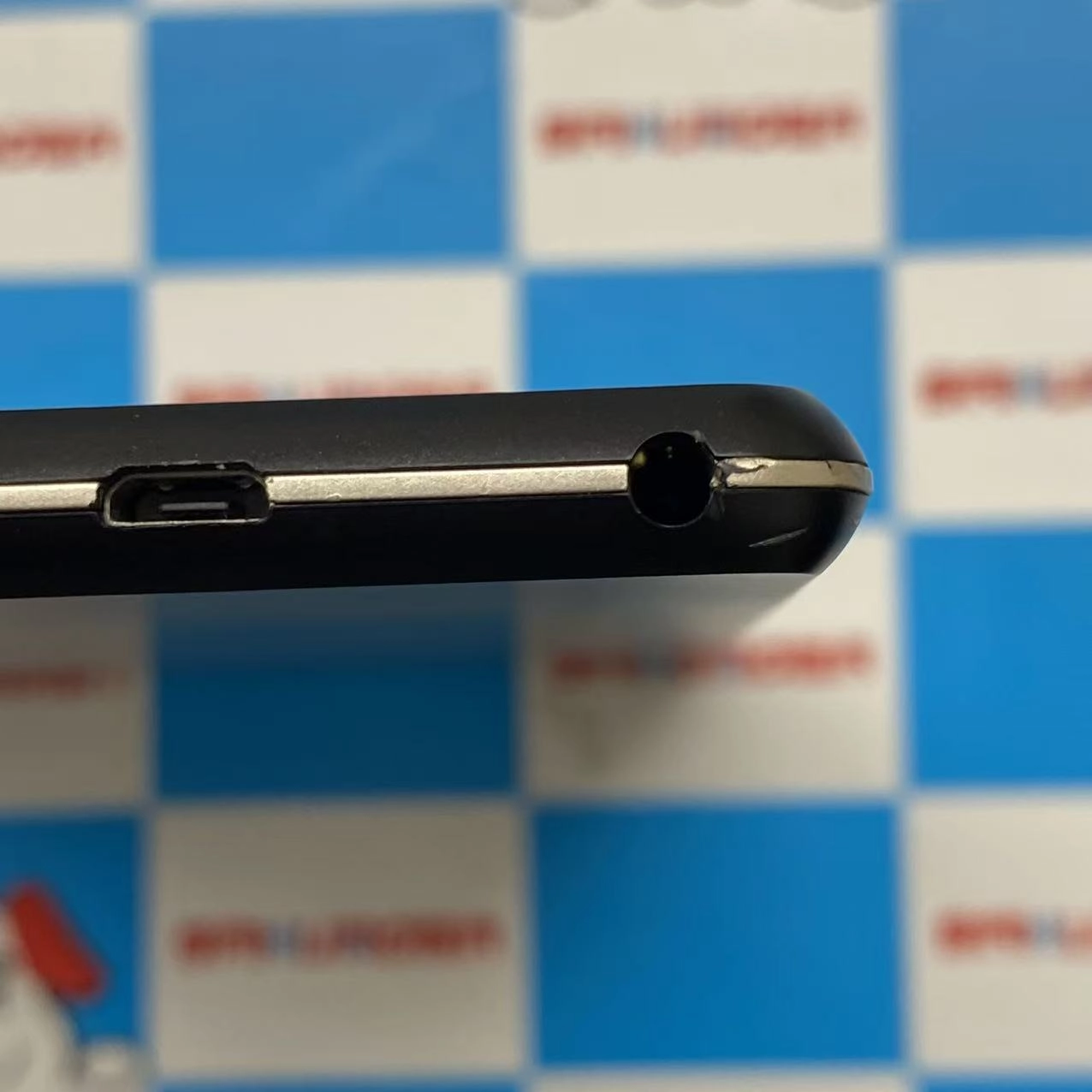 Lenovo TAB5 32GB ブラック 801LV SoftBank版SIMフリー