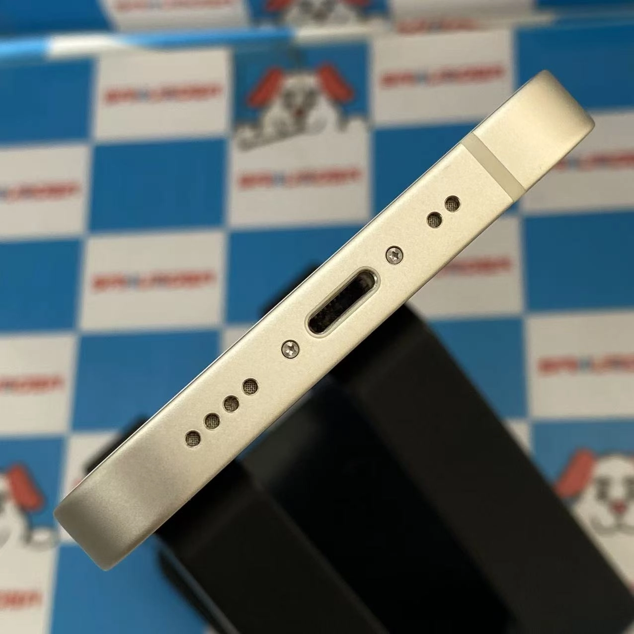 iPhone13 mini 256GB スターライト MLJK3J/A SIMフリー 極美品