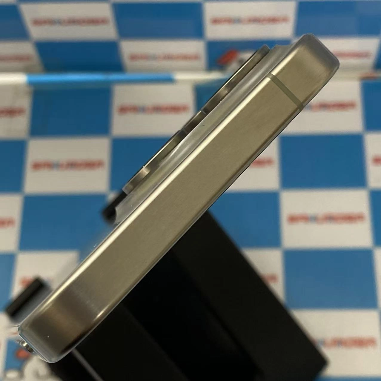 iPhone15 Pro 512GB ナチュラルチタニウム MTUK3J/A SoftBank版SIMフリー