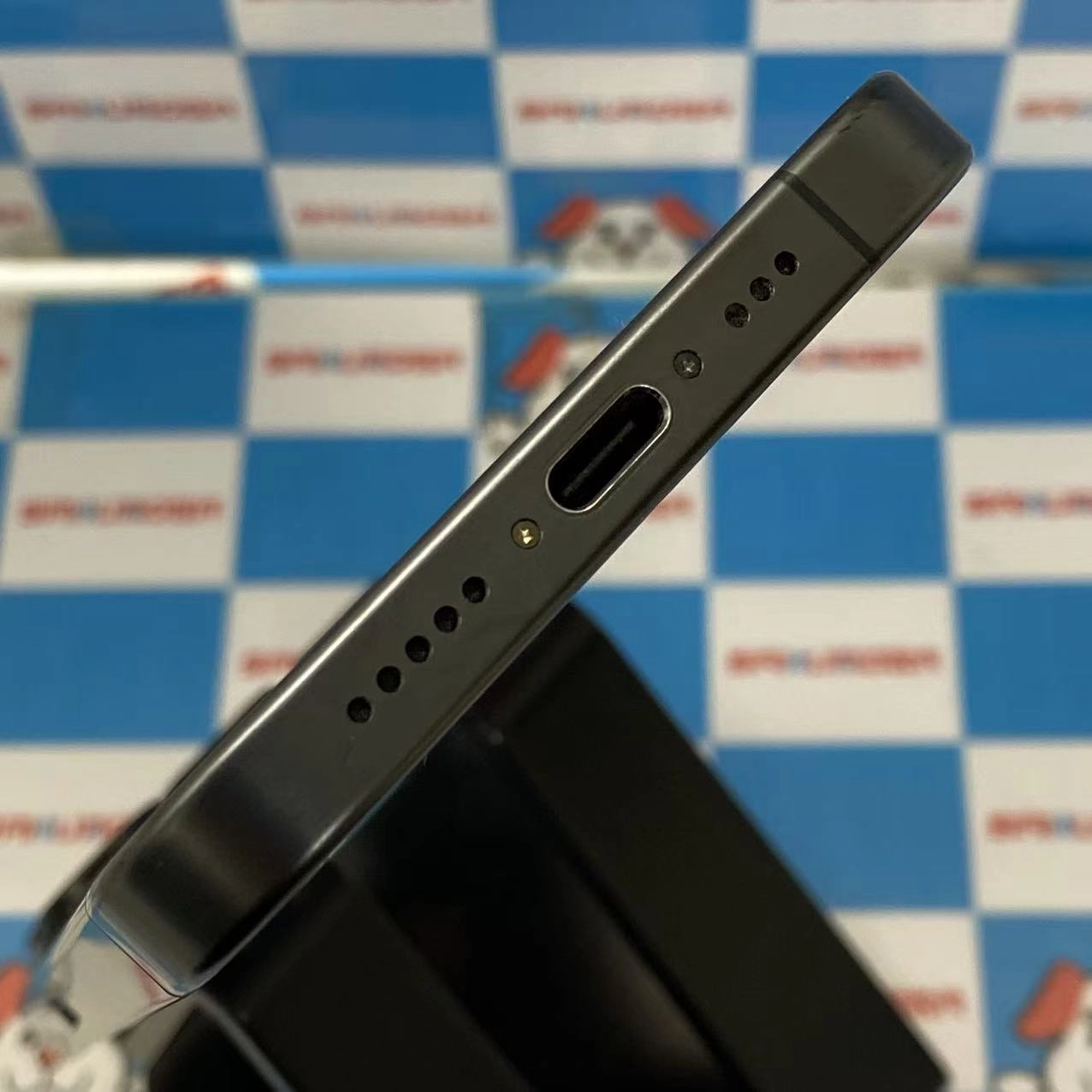 iPhone15 Pro 256GB ブラックチタニウム MTUC3J/A Apple版SIMフリー 美品