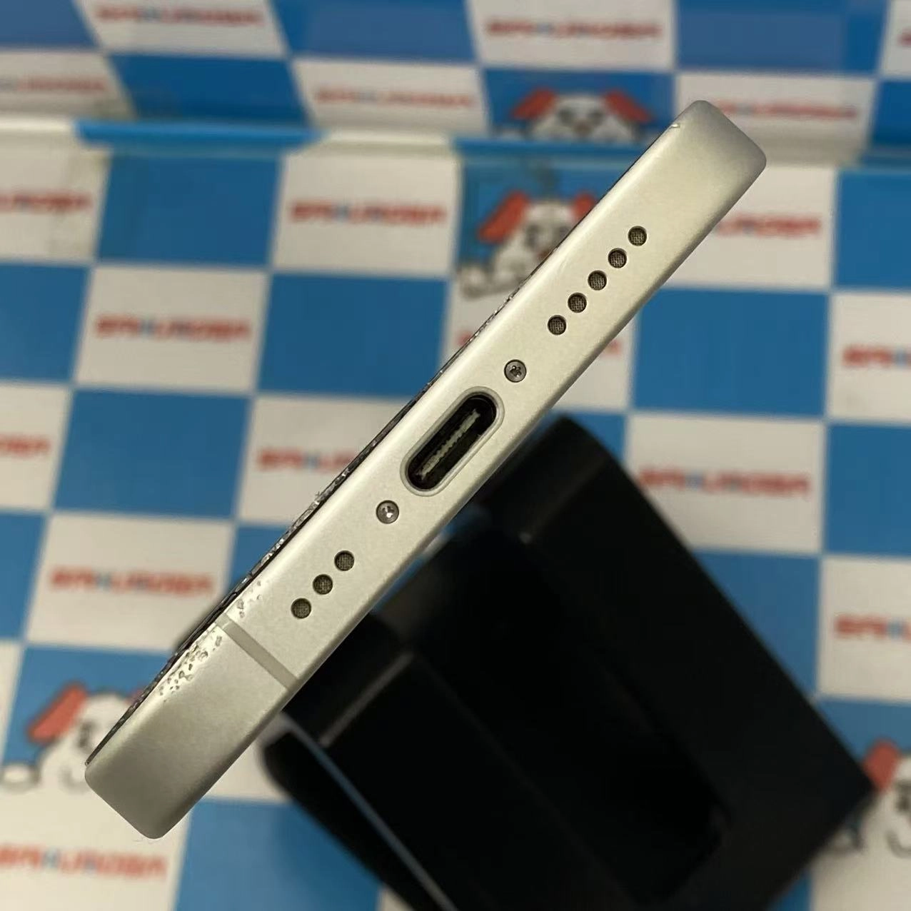 iPhone16 256GB ホワイト MYDX3J/A SIMフリージャンク品