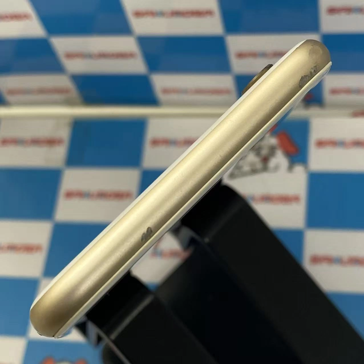 iPhone6 16GB ゴ-ルド MG492J/A au