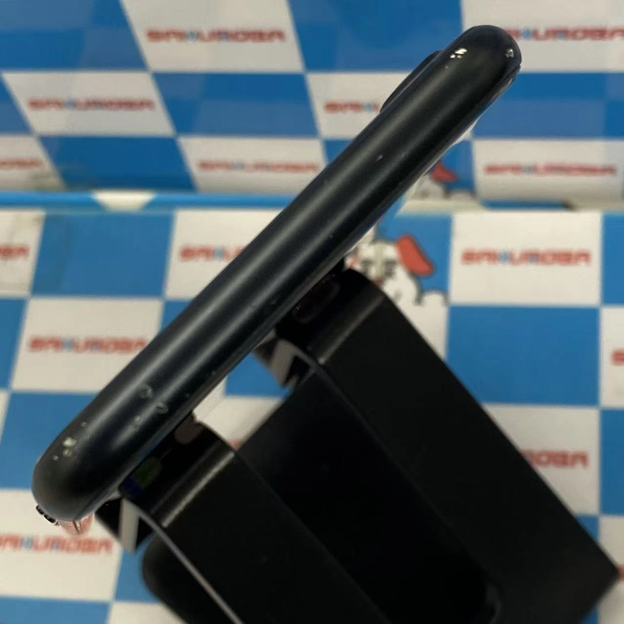 iPhoneSE 第3世代 128GB ミッドナイト MMYF3J/A SoftBank版SIMフリー