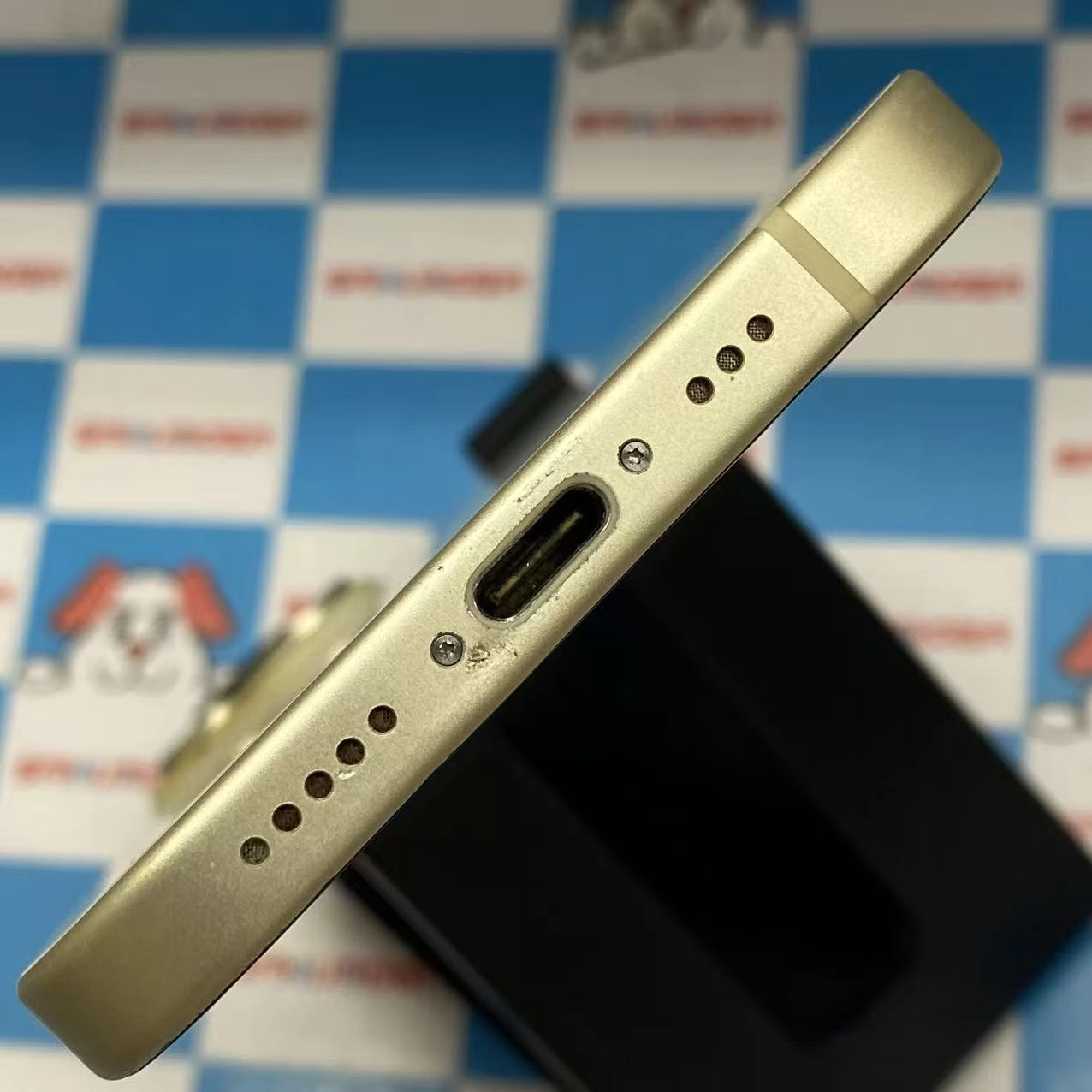 iPhone15 128GB イエロー MTMK3J/A AU版SIMフリージャンク品