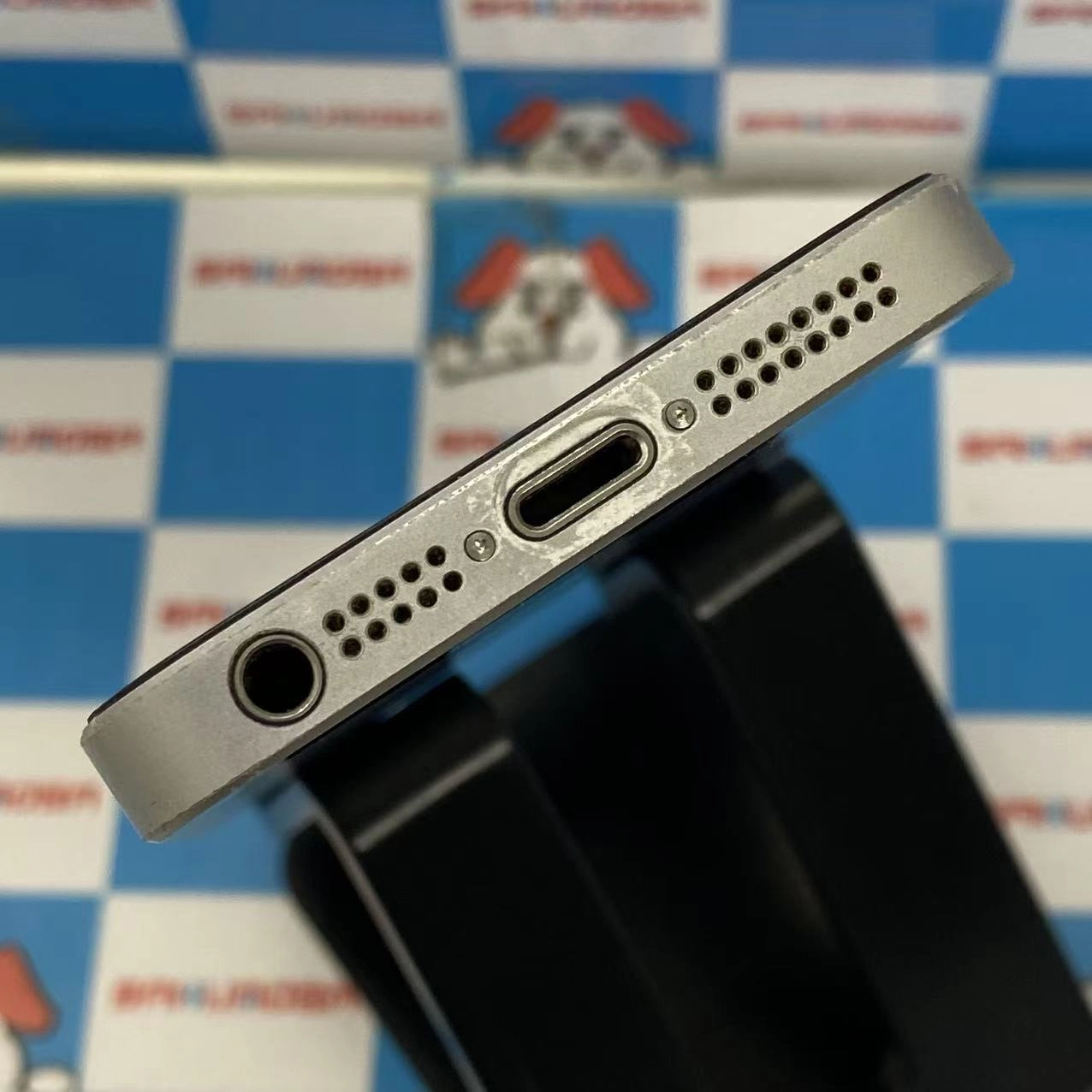 iPhoneSE 64GB スペースグレイ MLM62J/A SoftBank版SIMフリージャンク品