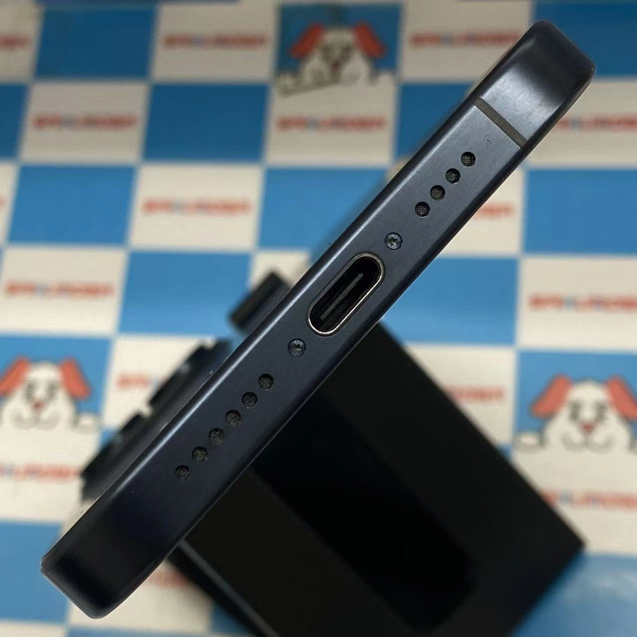 iPhone 15 Pro Max 256GB ブルーチタニウム MU7A3ZP/A 海外版SIMフリー美品