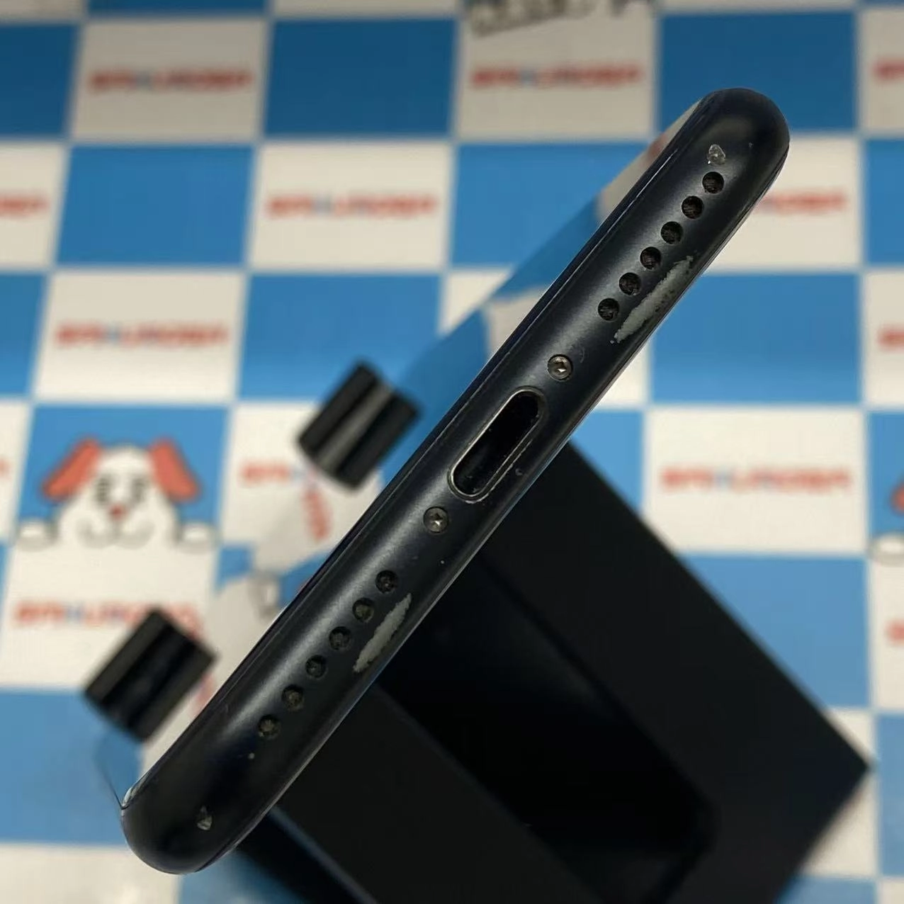 iPhoneSE 第3世代 64GB ミッドナイト MMYC3J/A SoftBank版SIMフリー