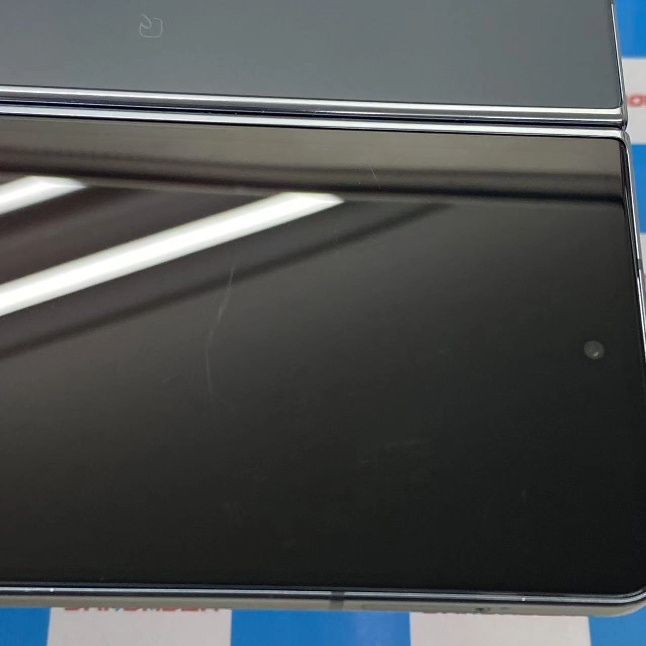 Galaxy Z Fold4 5G 256GB グレイグリーン SCG16 SIMロック解除済 au