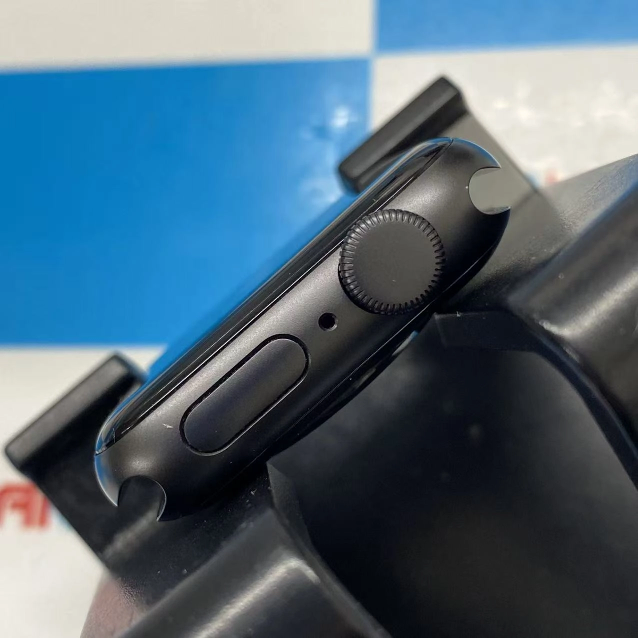 Apple Watch SE 第1世代 40mm GPSモデル スペースグレイ MYDP2J/A 訳あり品