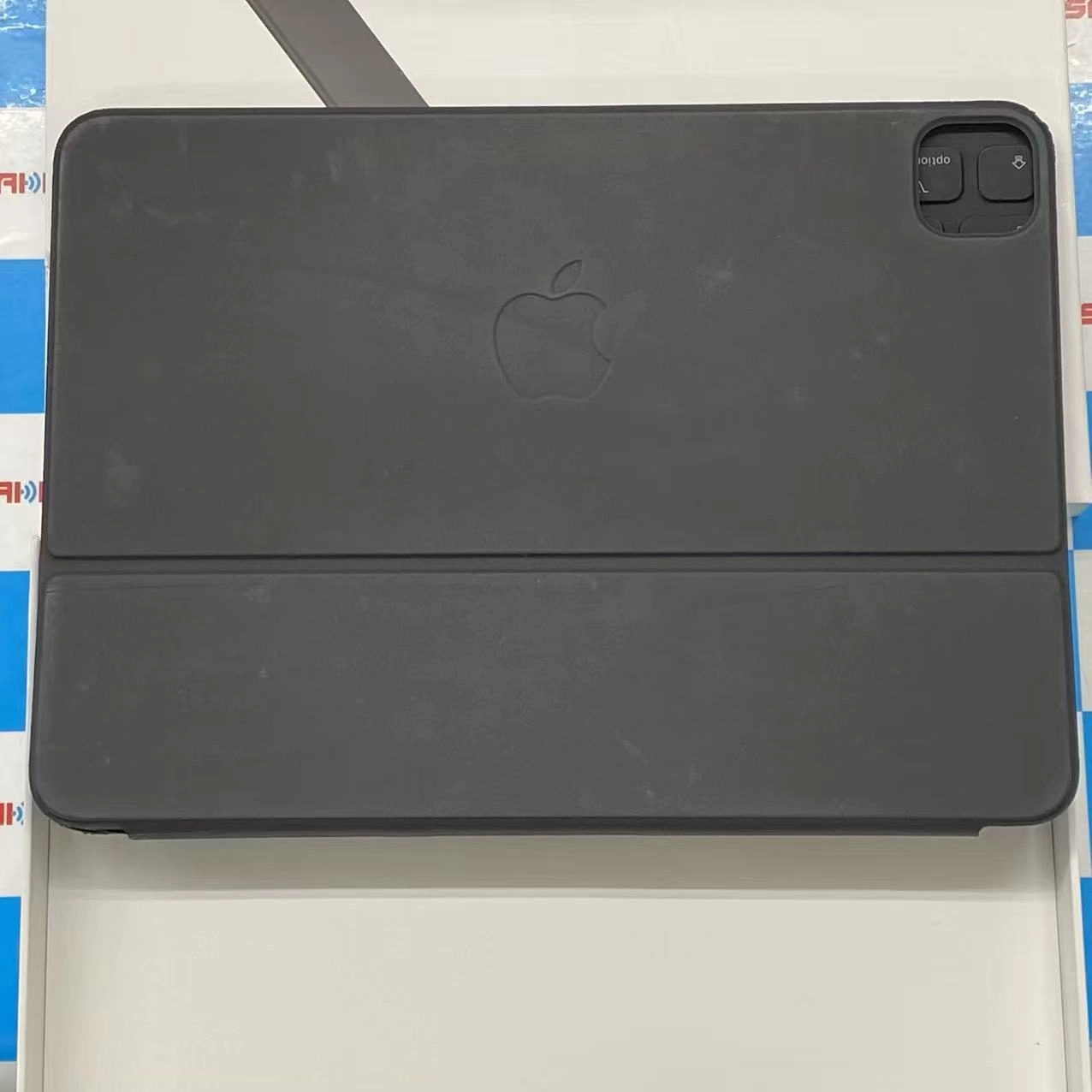 Smart Keyboard Folio 11インチ 第2世代 ** * MXNK2J/A