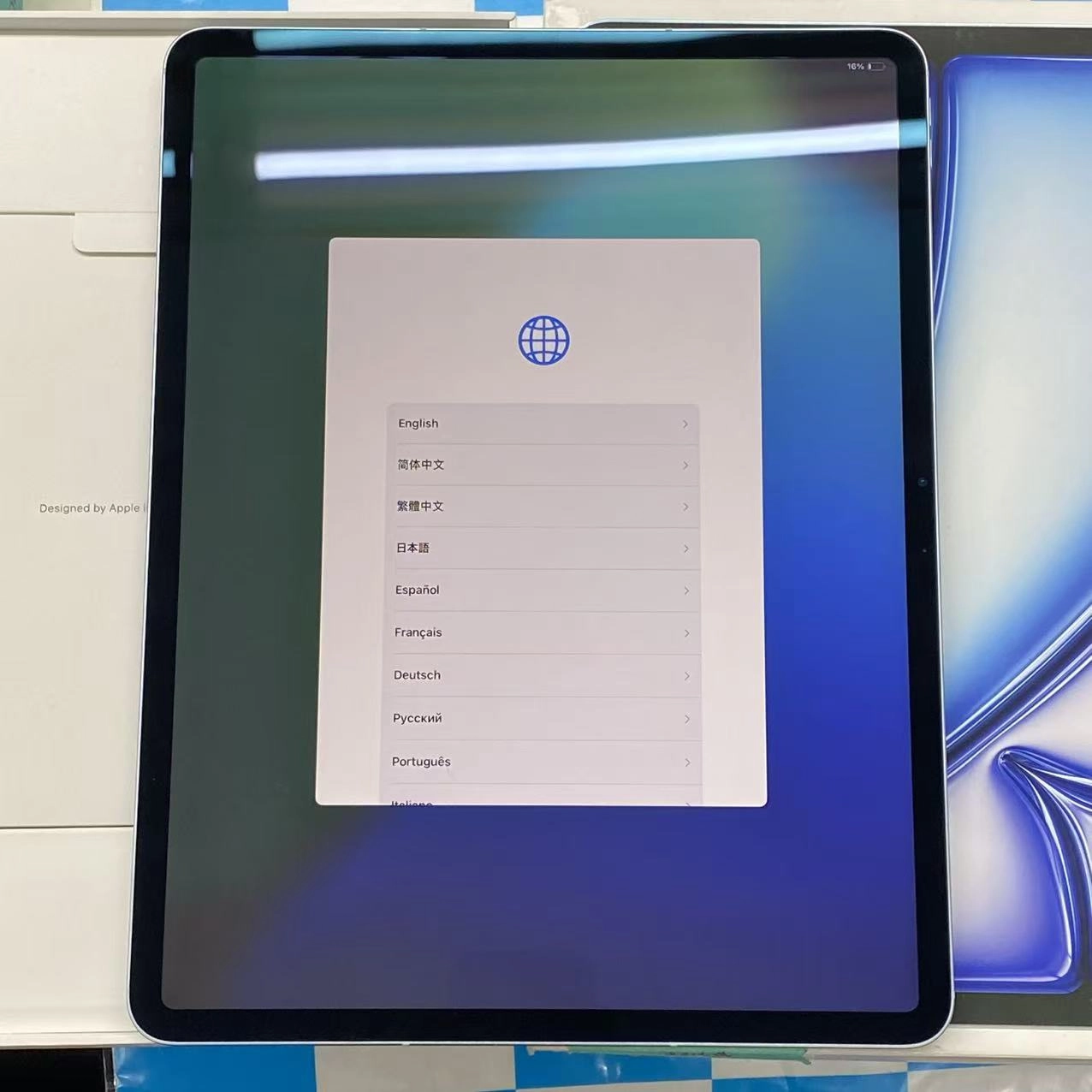 掘り出し物コーナー iPad Air 13インチ 第6世代 Wi-Fi + Cellular 128GB ブルー MV6R3J/A docomo ジャンク品