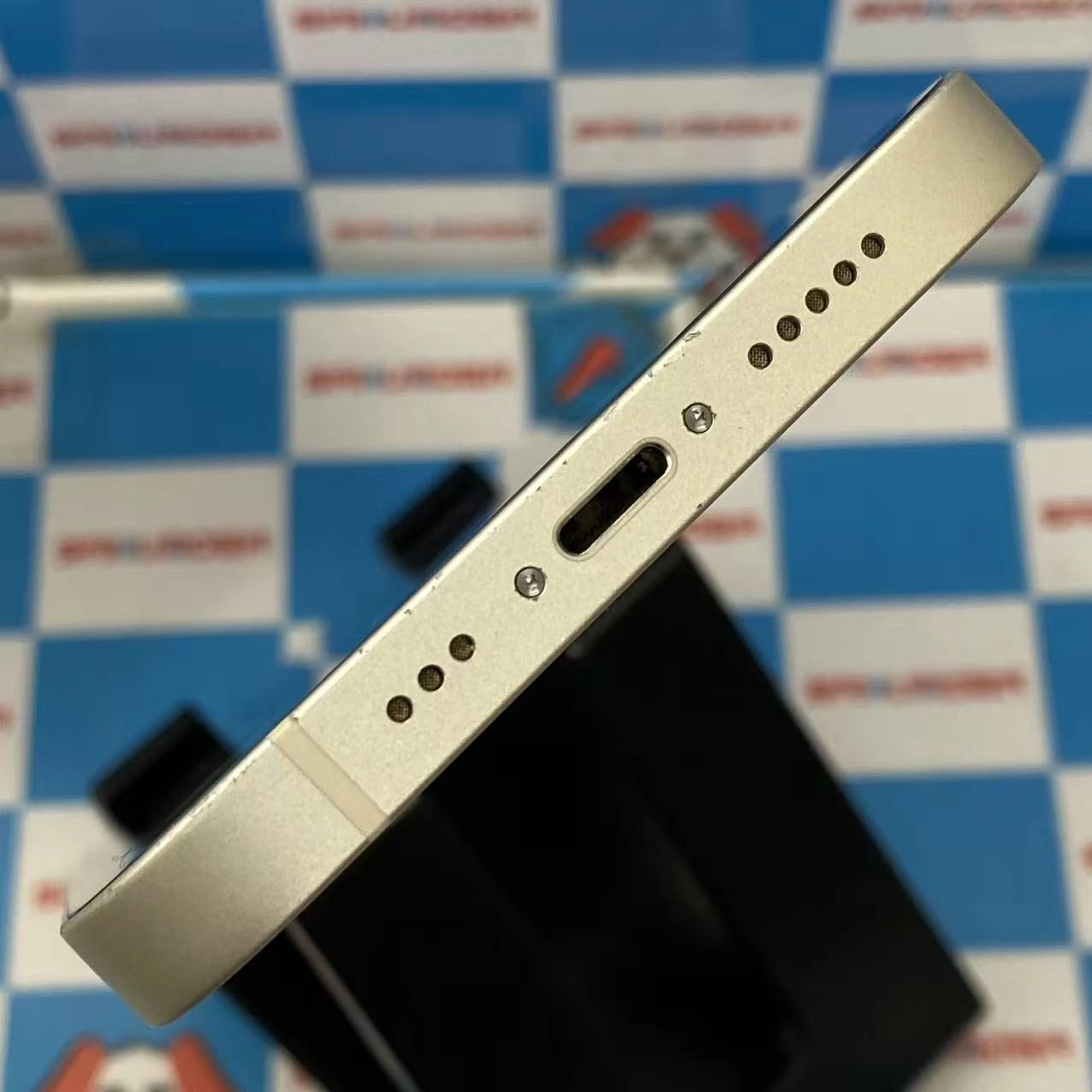 iPhone13 128GB スターライト MLND3J/A Apple版SIMフリー