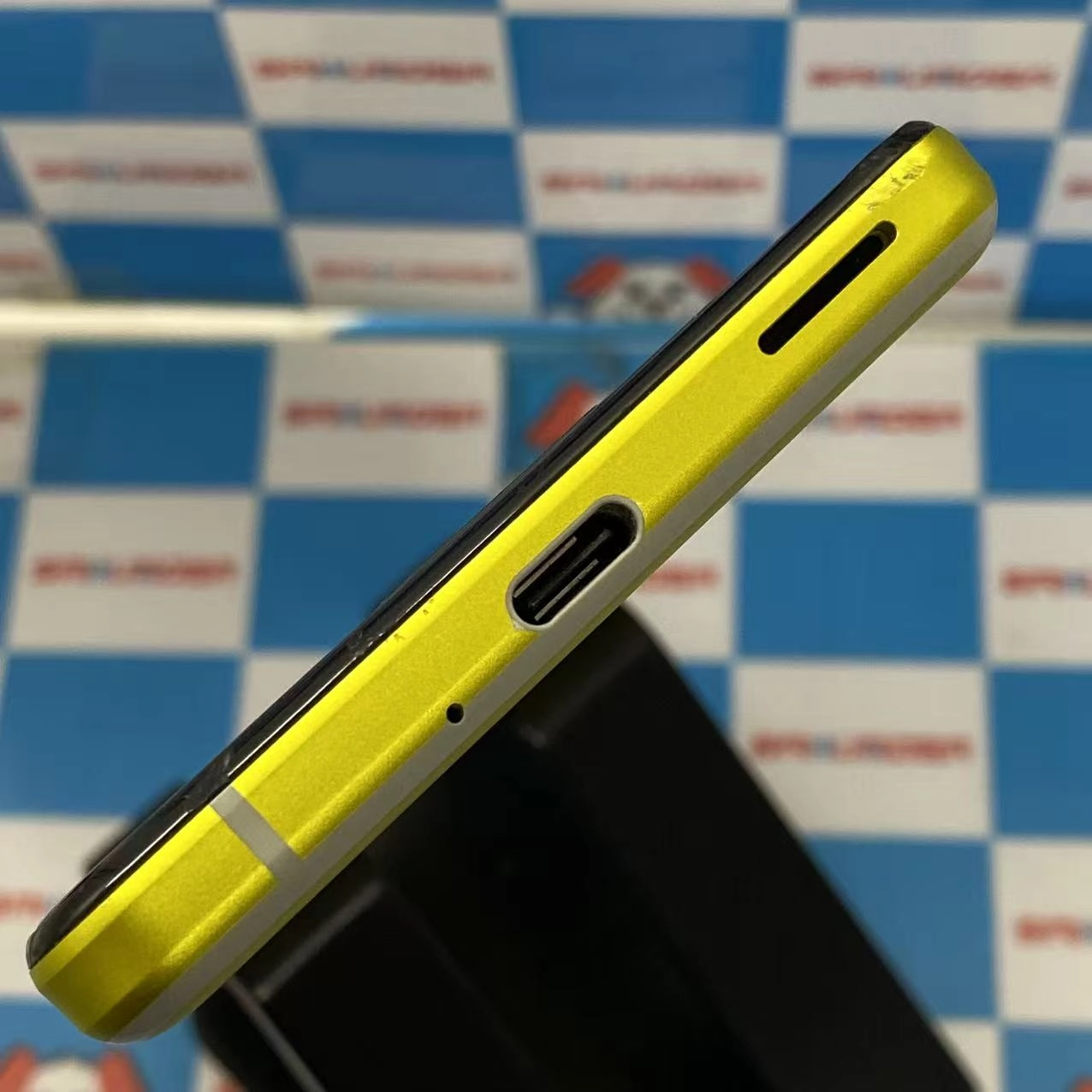 AQUOS sense4 64GB イエロー SH-41A docomo版SIMフリー