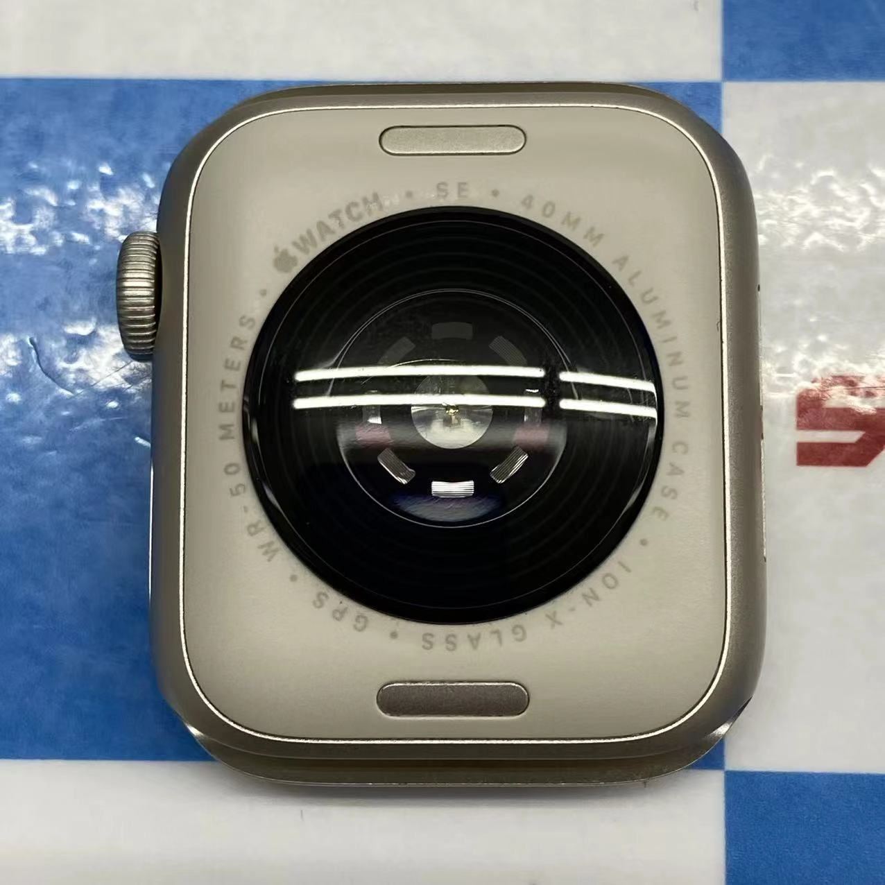 Apple Watch SE 第2世代 40mm GPSモデル 32GB スターライト MNJP3J/A美品