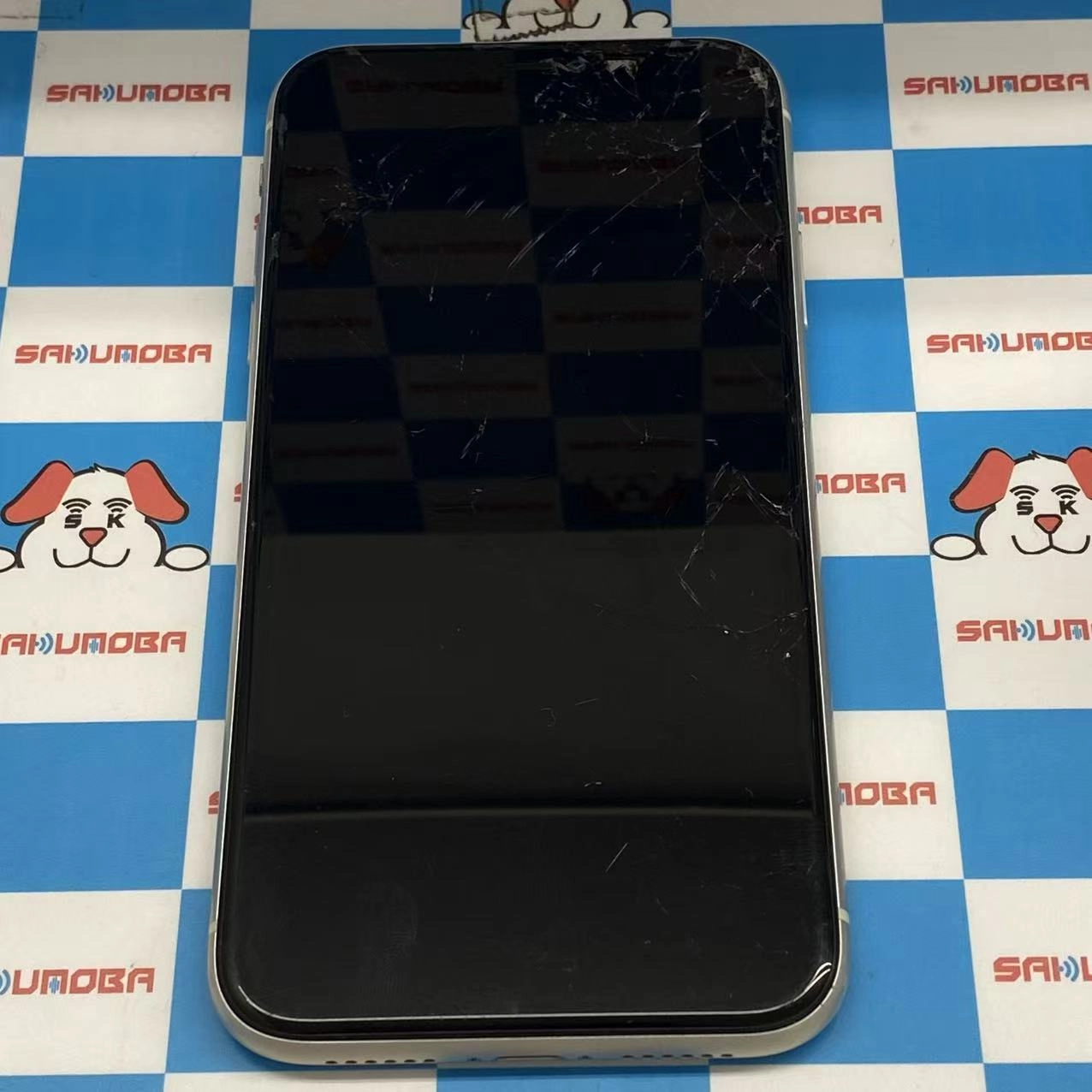 iPhone11 256GB ホワイト MWM82J/A SoftBank版SIMフリー ジャンク品