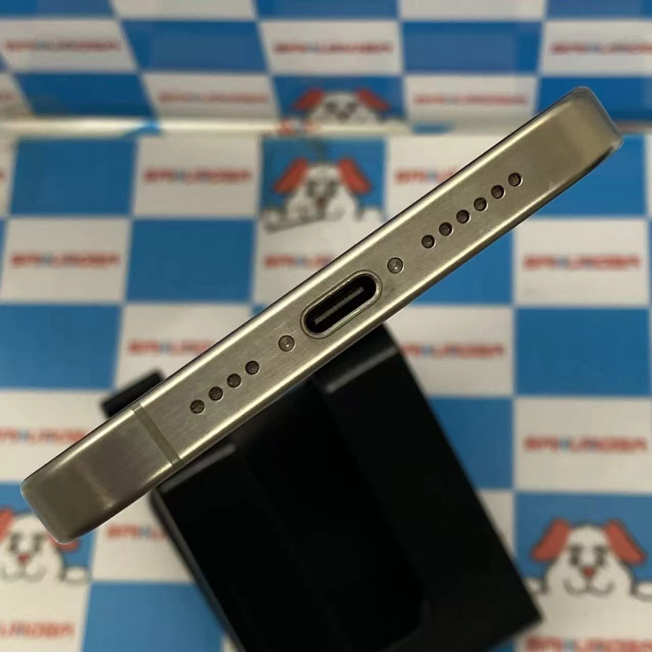 iPhone15 Pro Max 512GB ナチュラルチタニウム MU6W3J/A SIMフリー美品