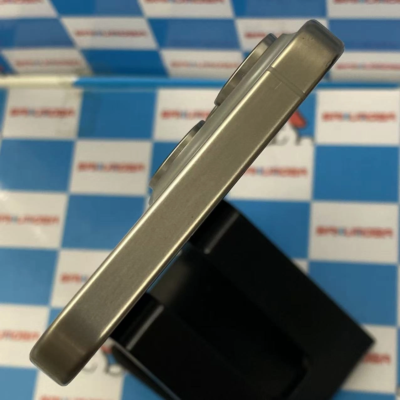 iPhone15 Pro Max 256GB ナチュラルチタニウム MU6R3J/A SIMフリー美品